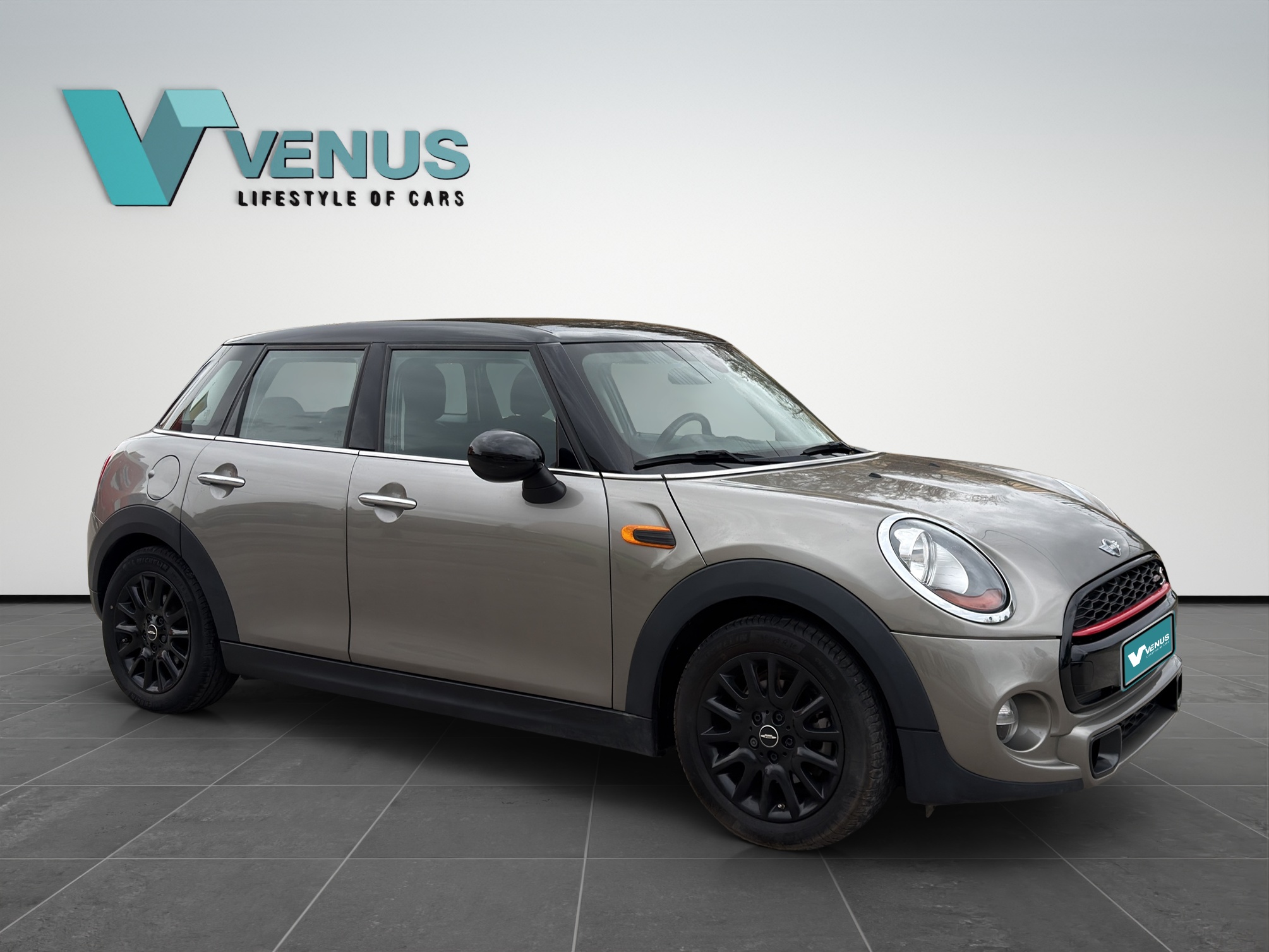 Mini Cooper S John Works Edition Automatic 2018 - 2