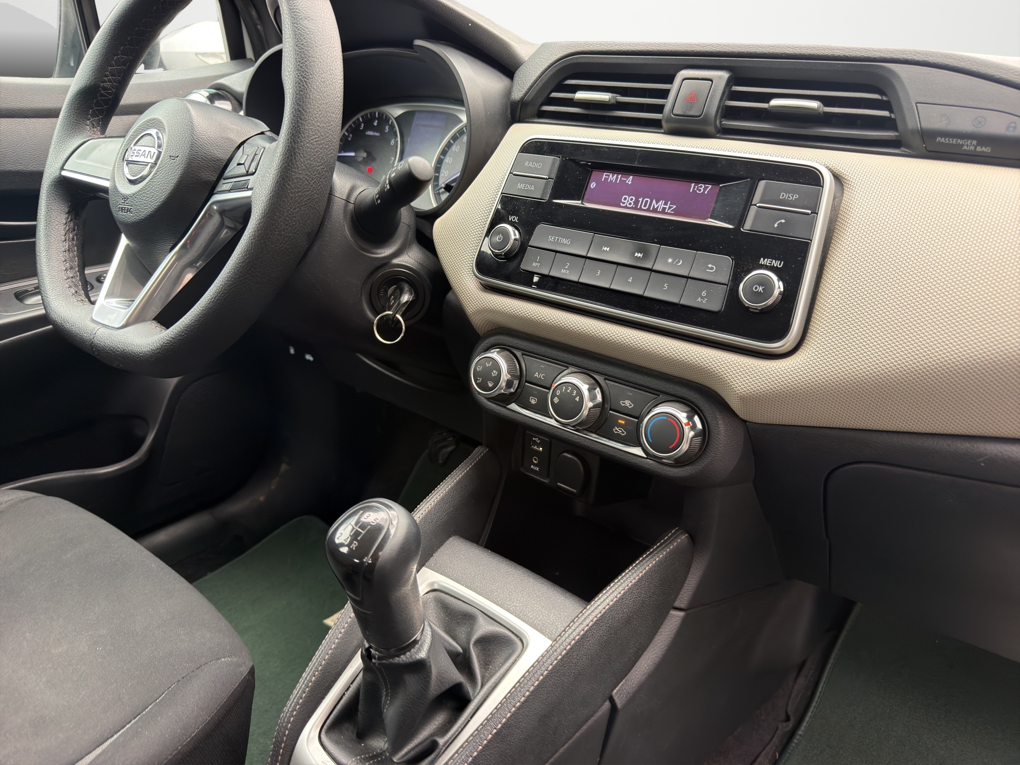 Nissan Micra 1.0 2019 - 17
