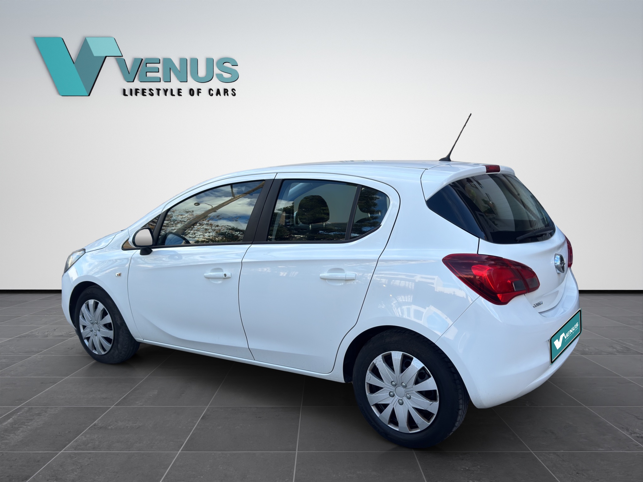 Opel Corsa 1.2  2018  - 3