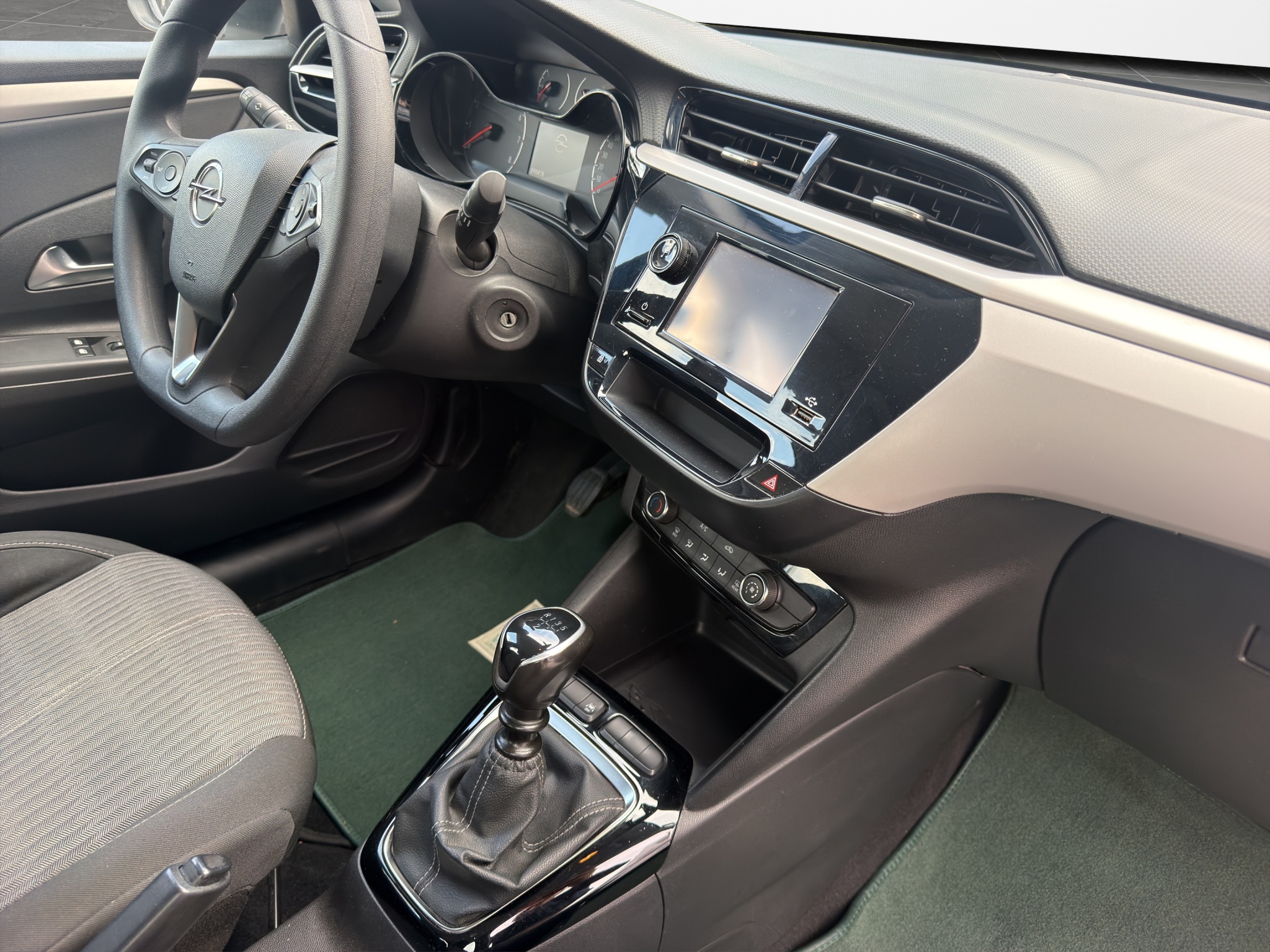 Opel Corsa 1.5 CDTi Diesel 2022 - 16