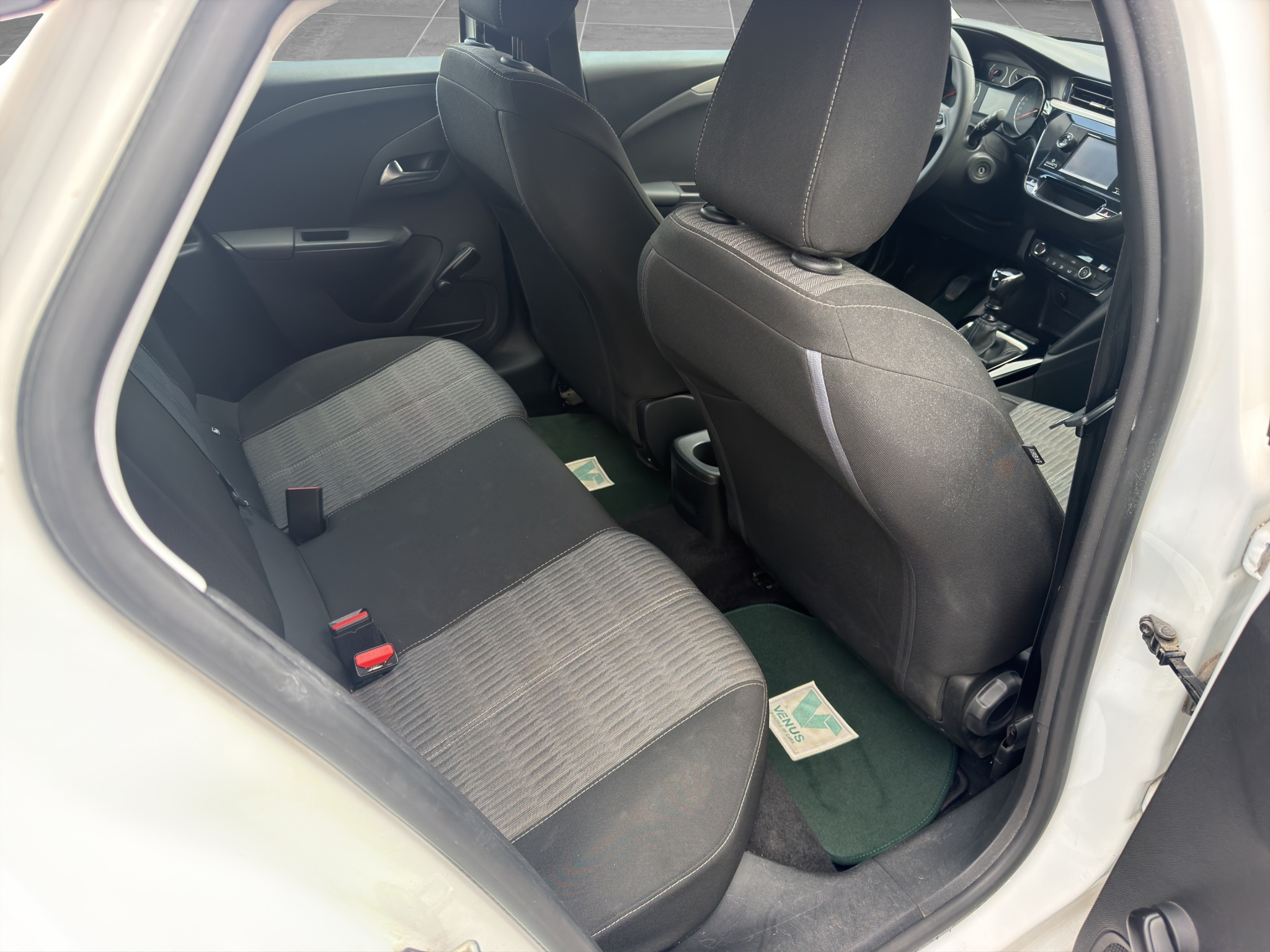 Opel Corsa 1.5 CDTi Diesel 2022 - 18