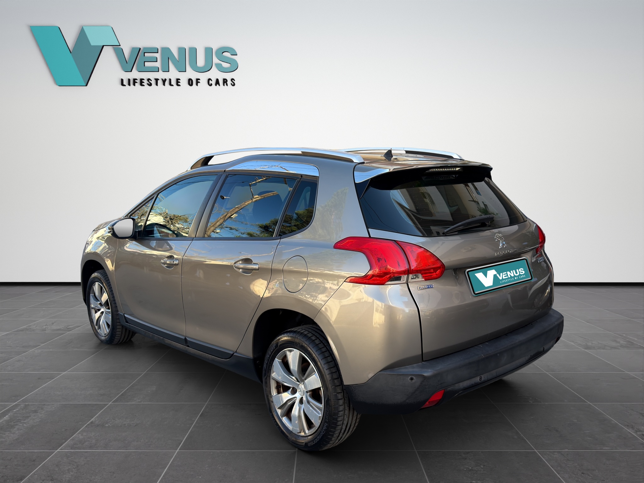 Peugeot 2008 1.6 BlueHDi Diesel 2015 - 3