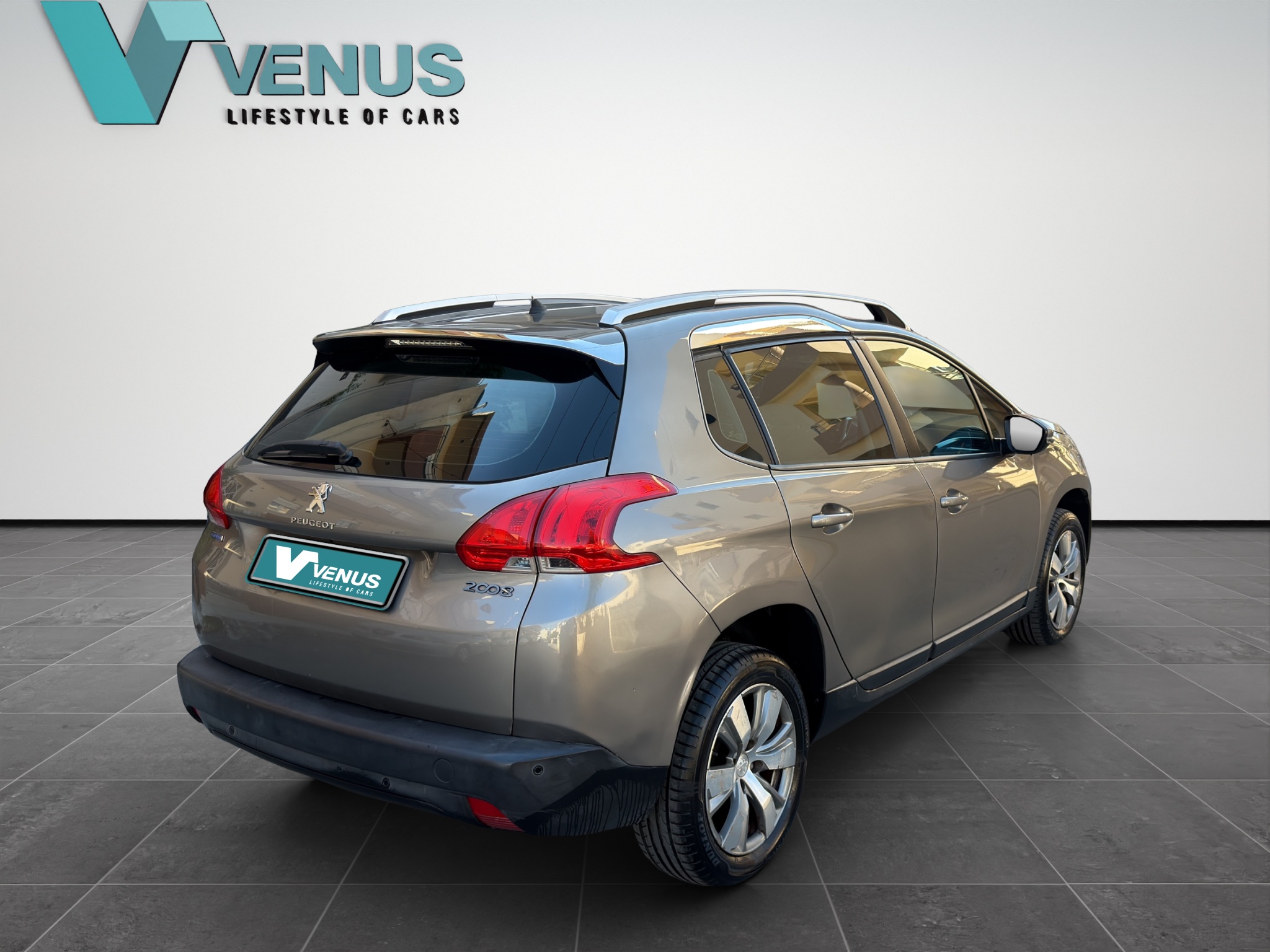 Peugeot 2008 1.6 BlueHDi Diesel 2015 - 4