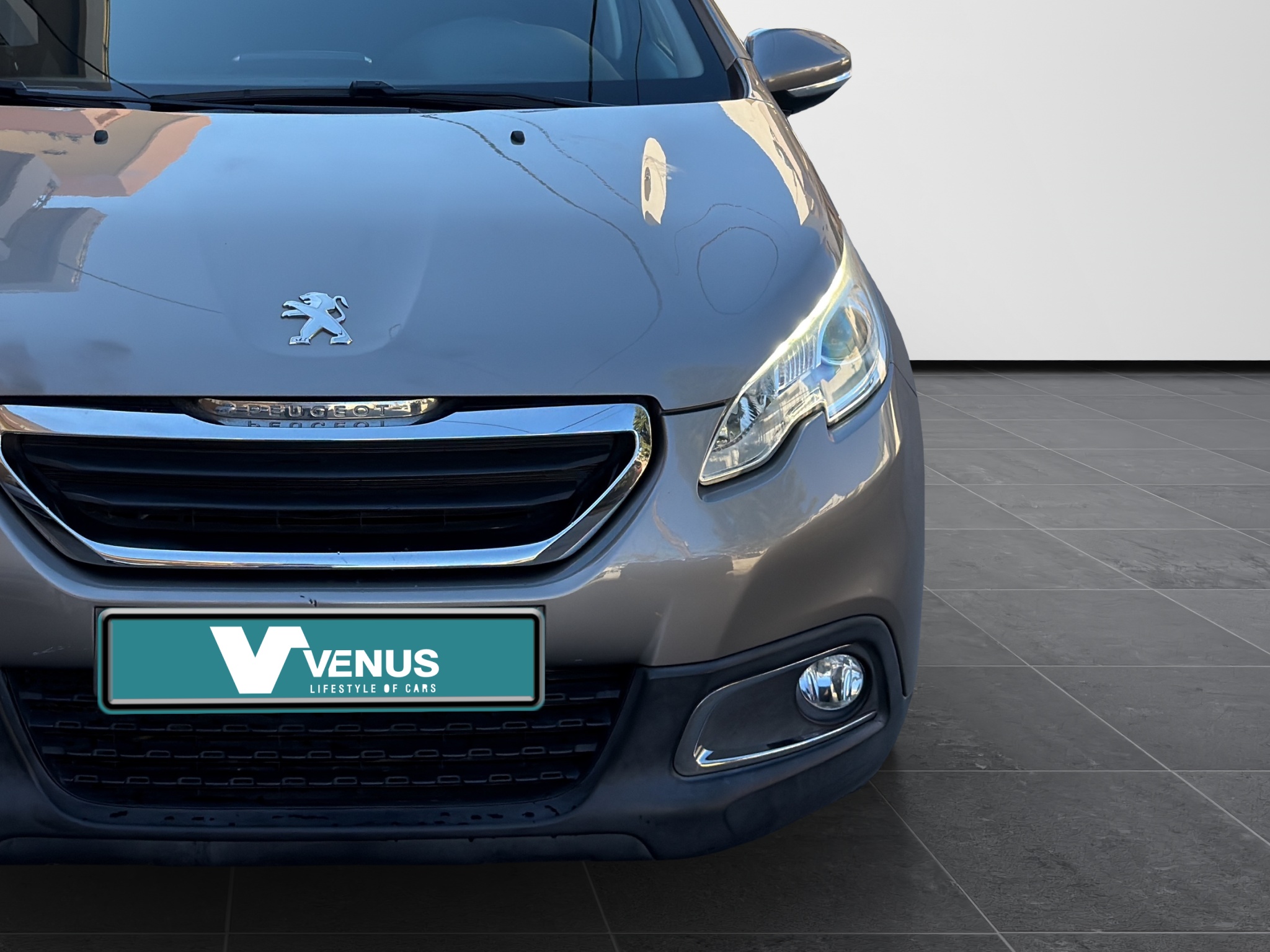Peugeot 2008 1.6 BlueHDi Diesel 2015 - 10