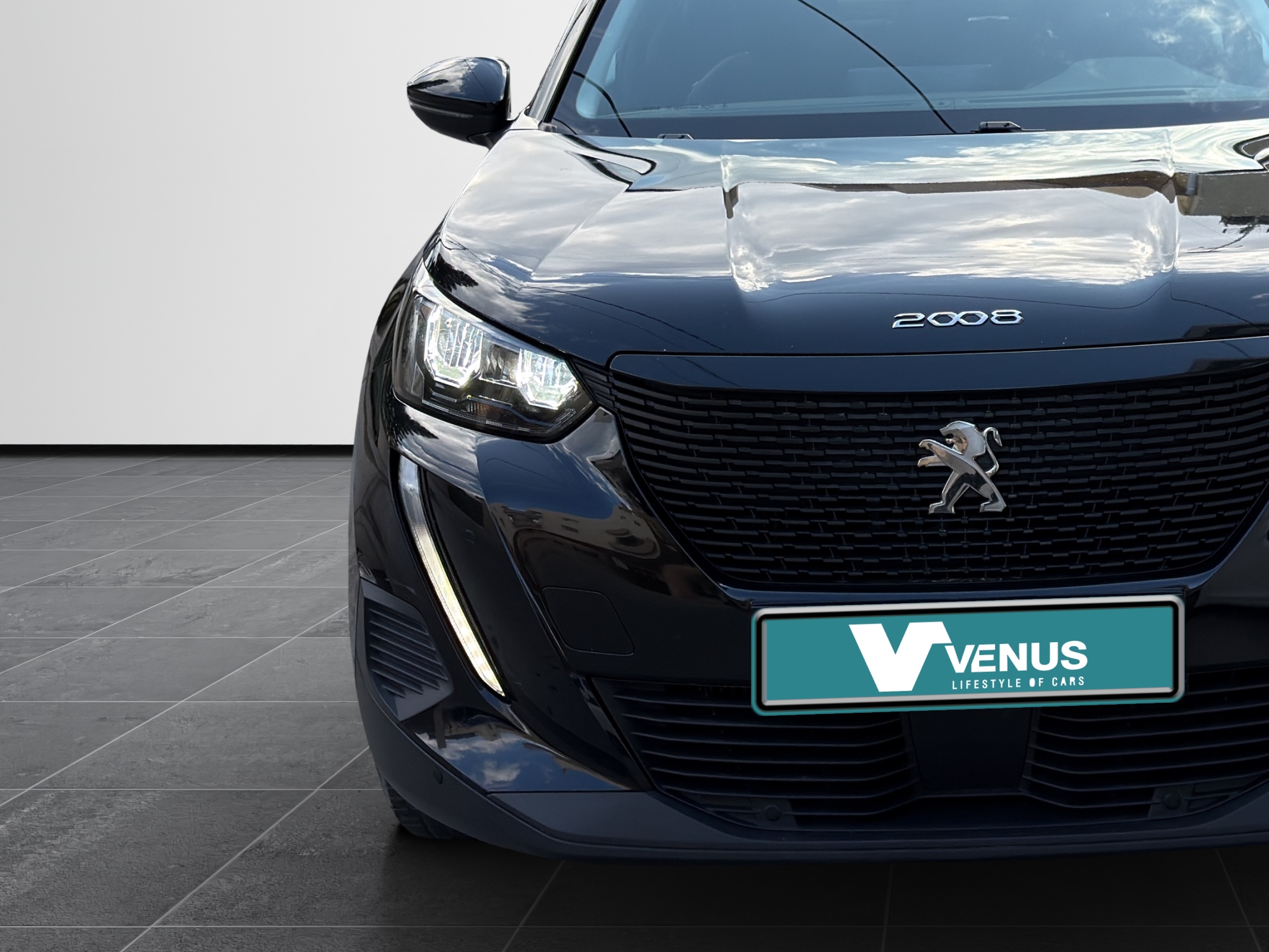 Peugeot 2008 BlueHDI 1.5 Diesel 2020 - 9