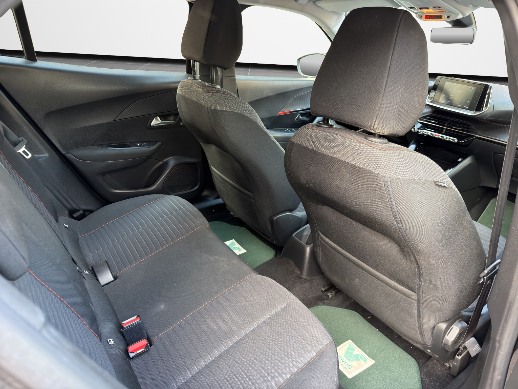 Peugeot 2008 BlueHDI 1.5 Diesel 2020 - 20