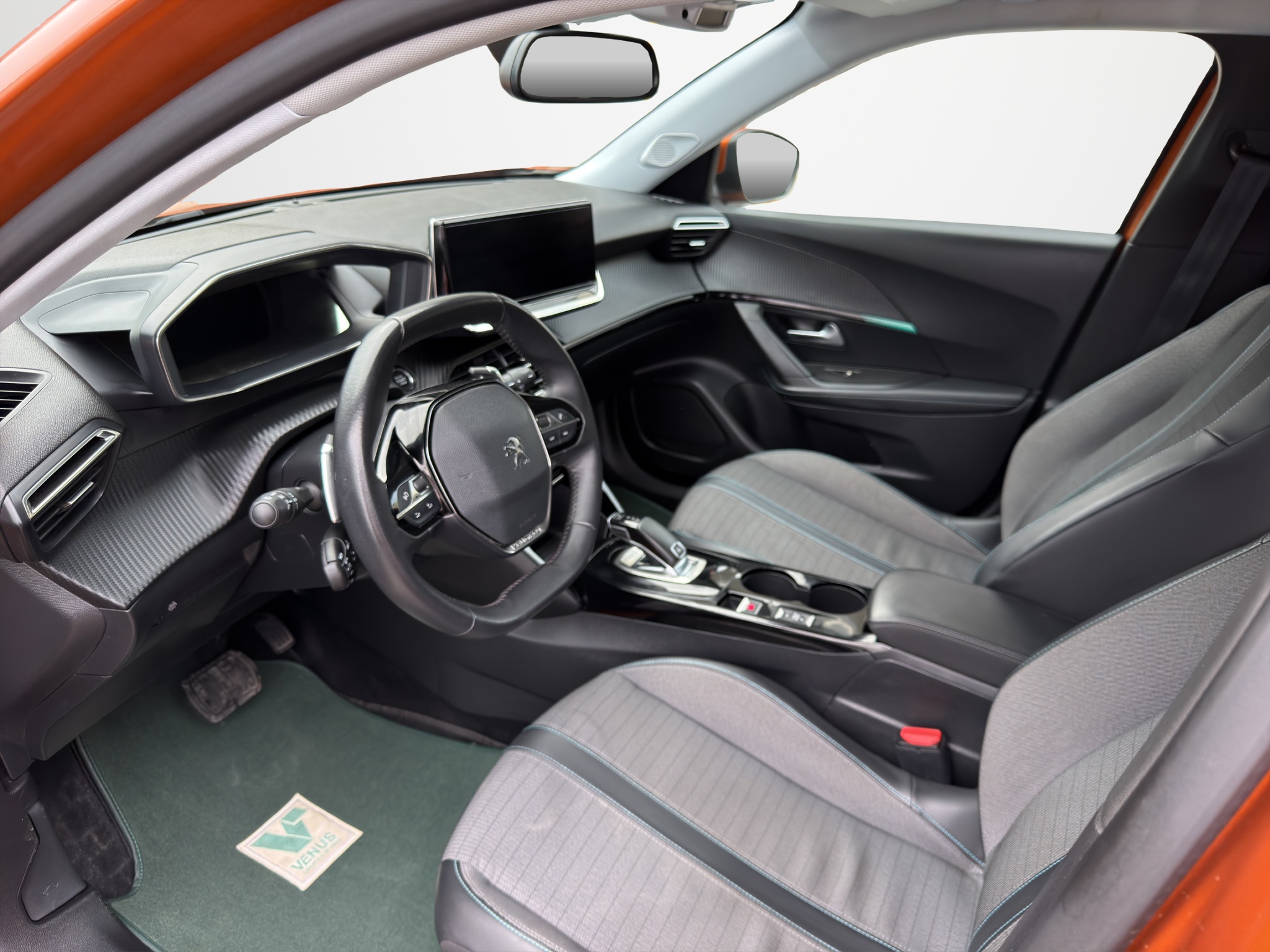 Peugeot 2008 1.5 BlueHdi Automatic Diesel 2022 - 11