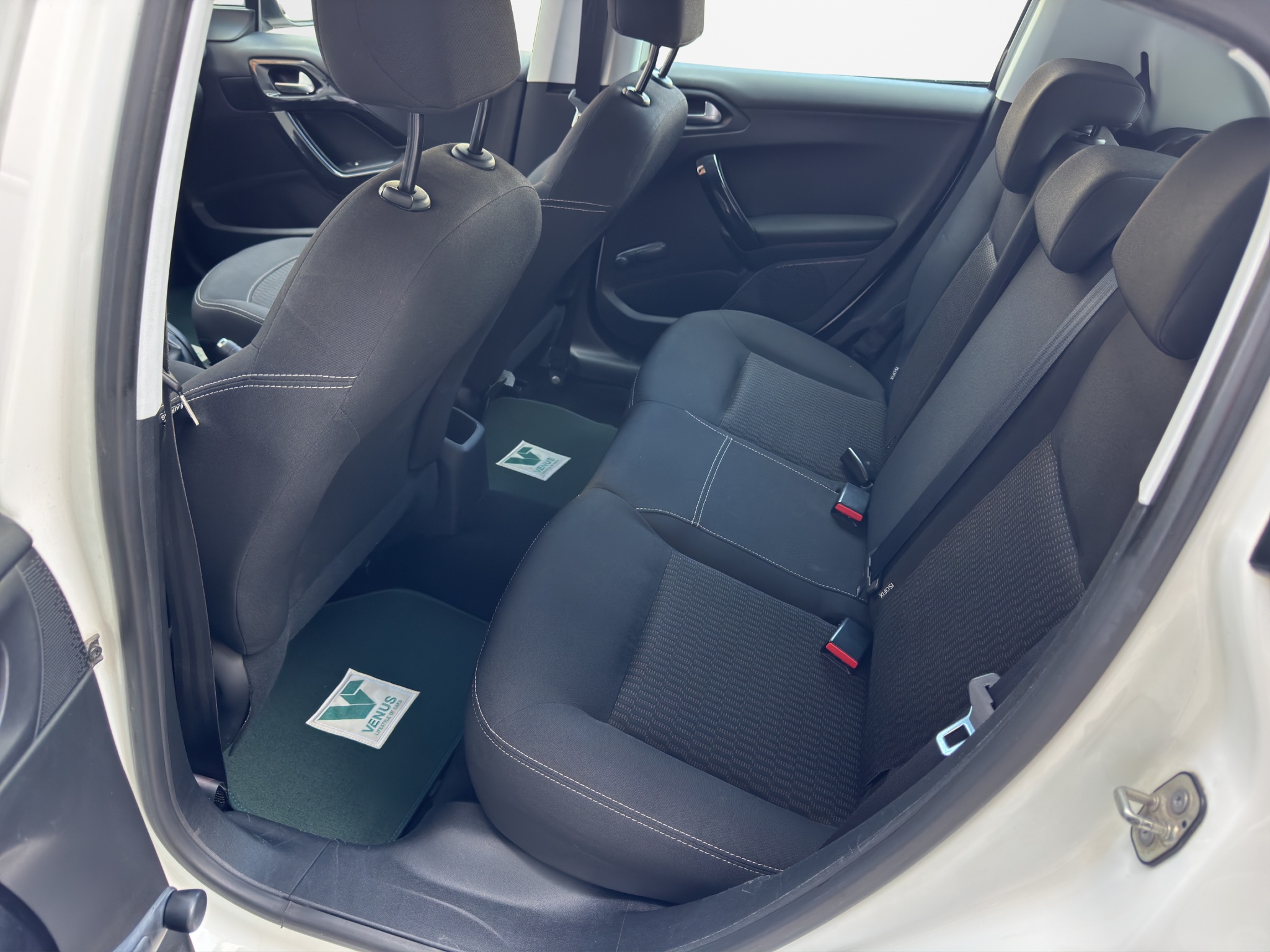 Peugeot 208 BlueHDi Diesel 2016 - 15