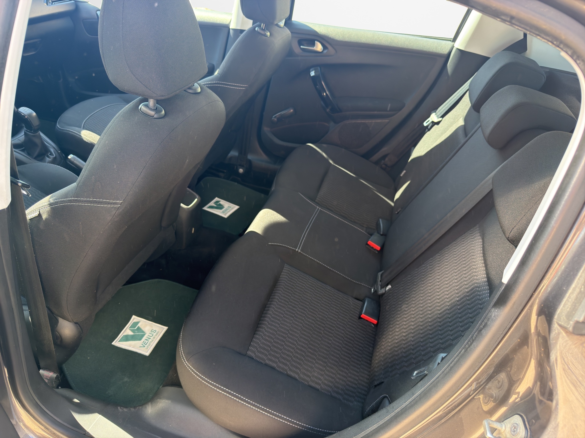 Peugeot 208 1.5 BlueHDi Diesel 2019 - 15