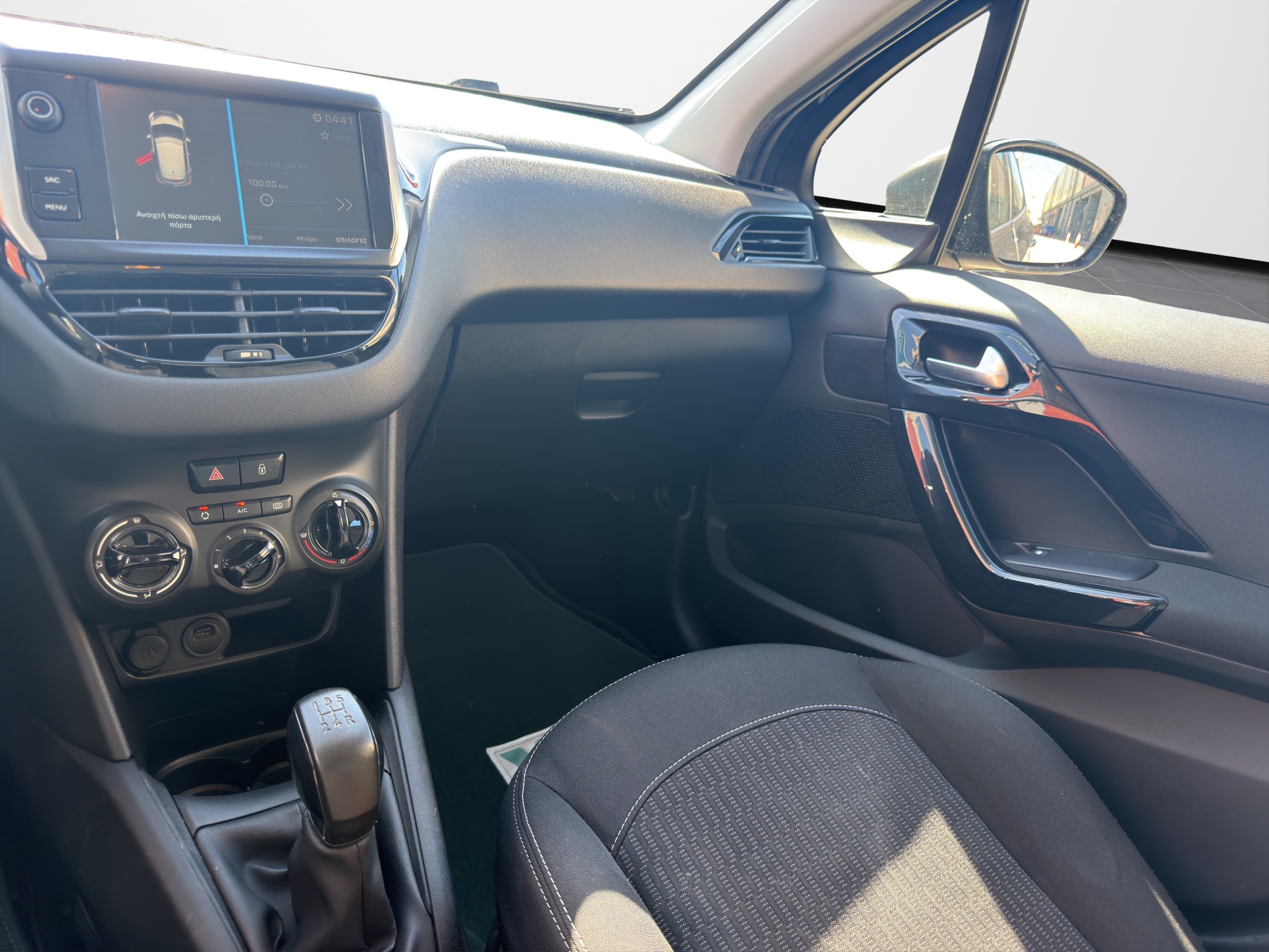 Peugeot 208 1.5 BlueHDi Diesel 2019 - 17