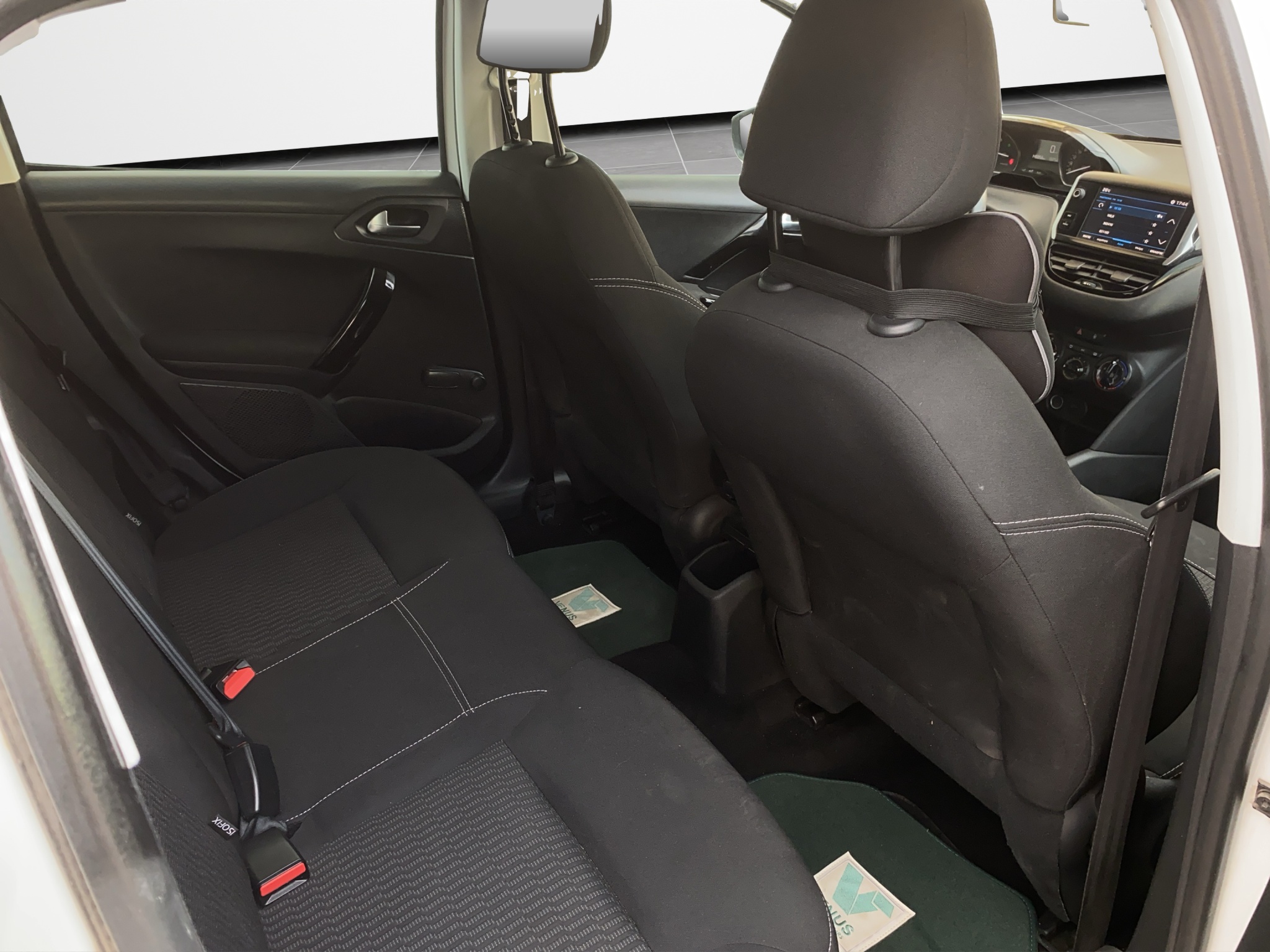 Peugeot 208 1.6 BLUEHDI Diesel 2018 - 21