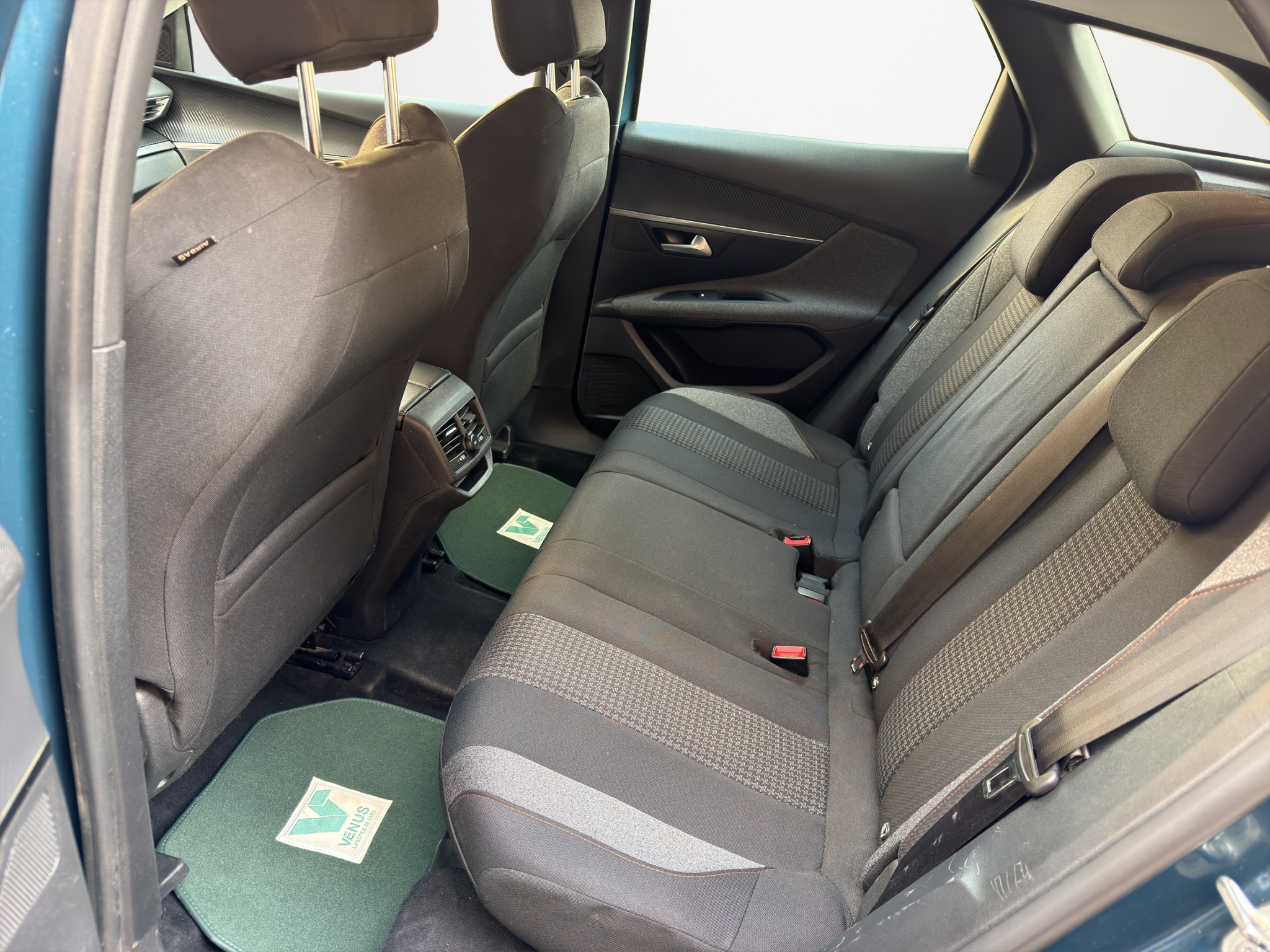 Peugeot 3008 1.5 BlueHDI  Diesel 2021 - 15