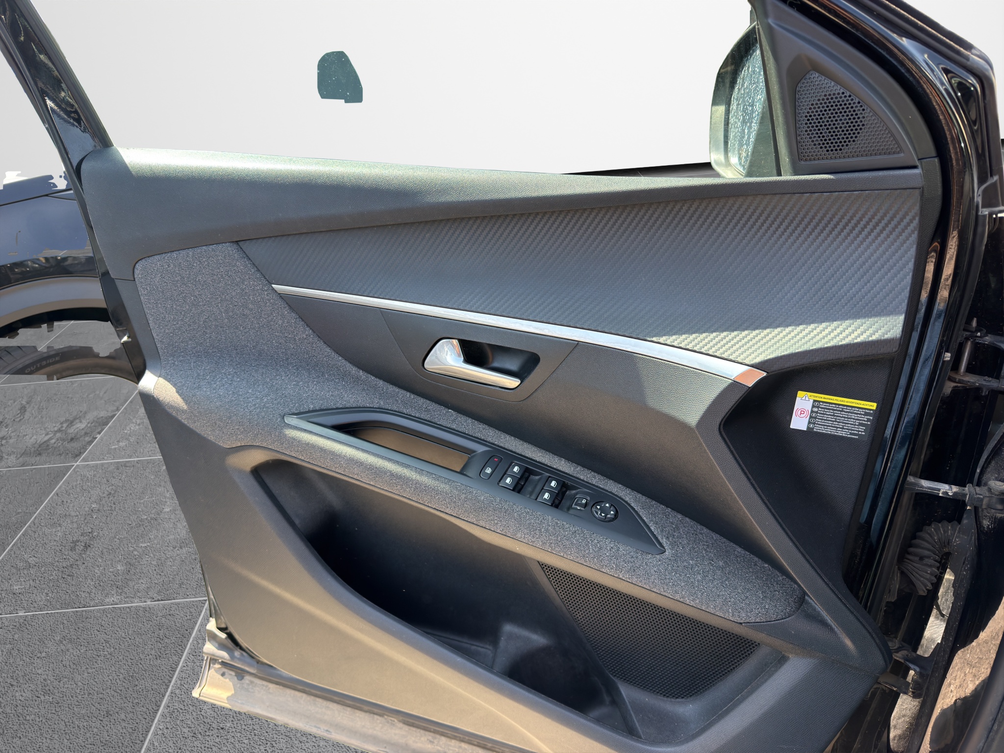 Peugeot 3008 Active 1.2 PureTech 2021 - 15
