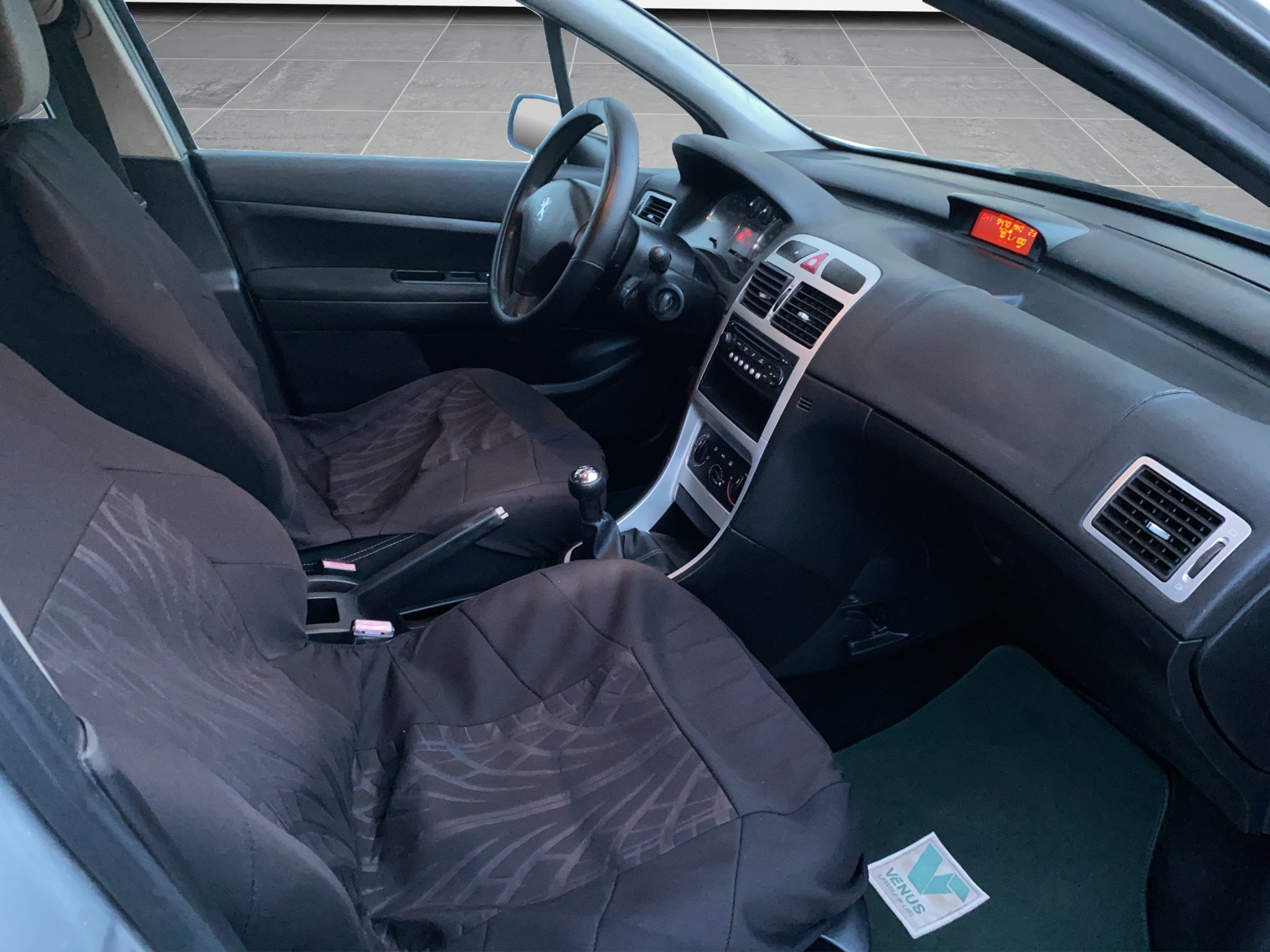 Peugeot 307 1.4 Anniversary 2007 - 19