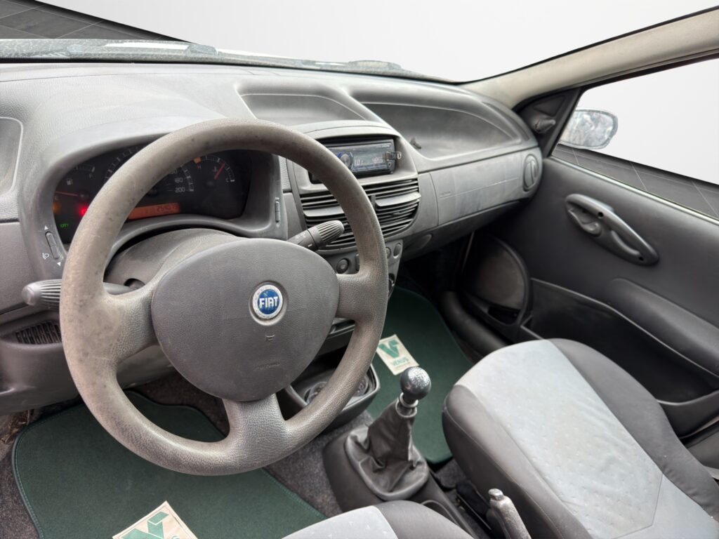 Fiat Punto 1.2 2005  - 12