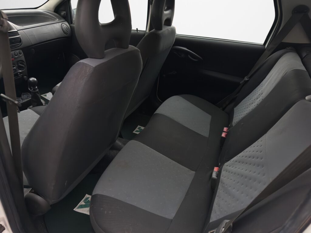 Fiat Punto 1.2 2005  - 15