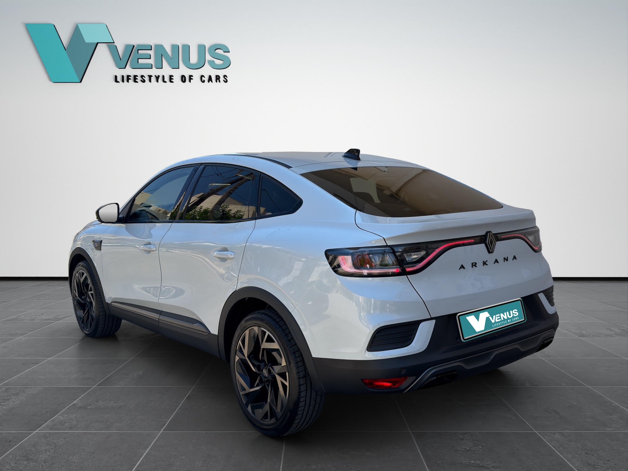 Renault Arkana Alpine Esprit Conquest Hybrid Automatic  2024 - 3