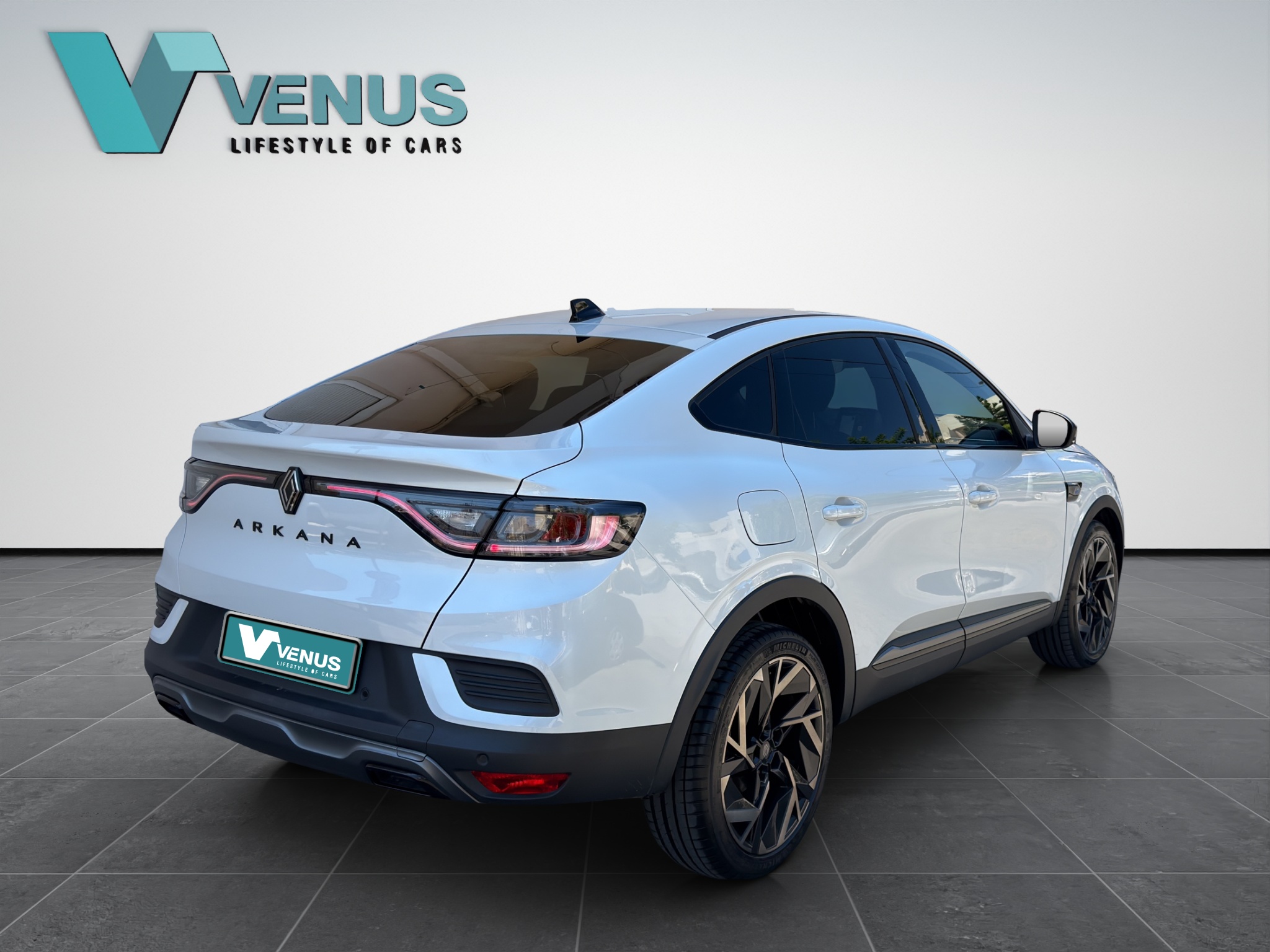 Renault Arkana Alpine Esprit Conquest Hybrid Automatic  2024 - 4