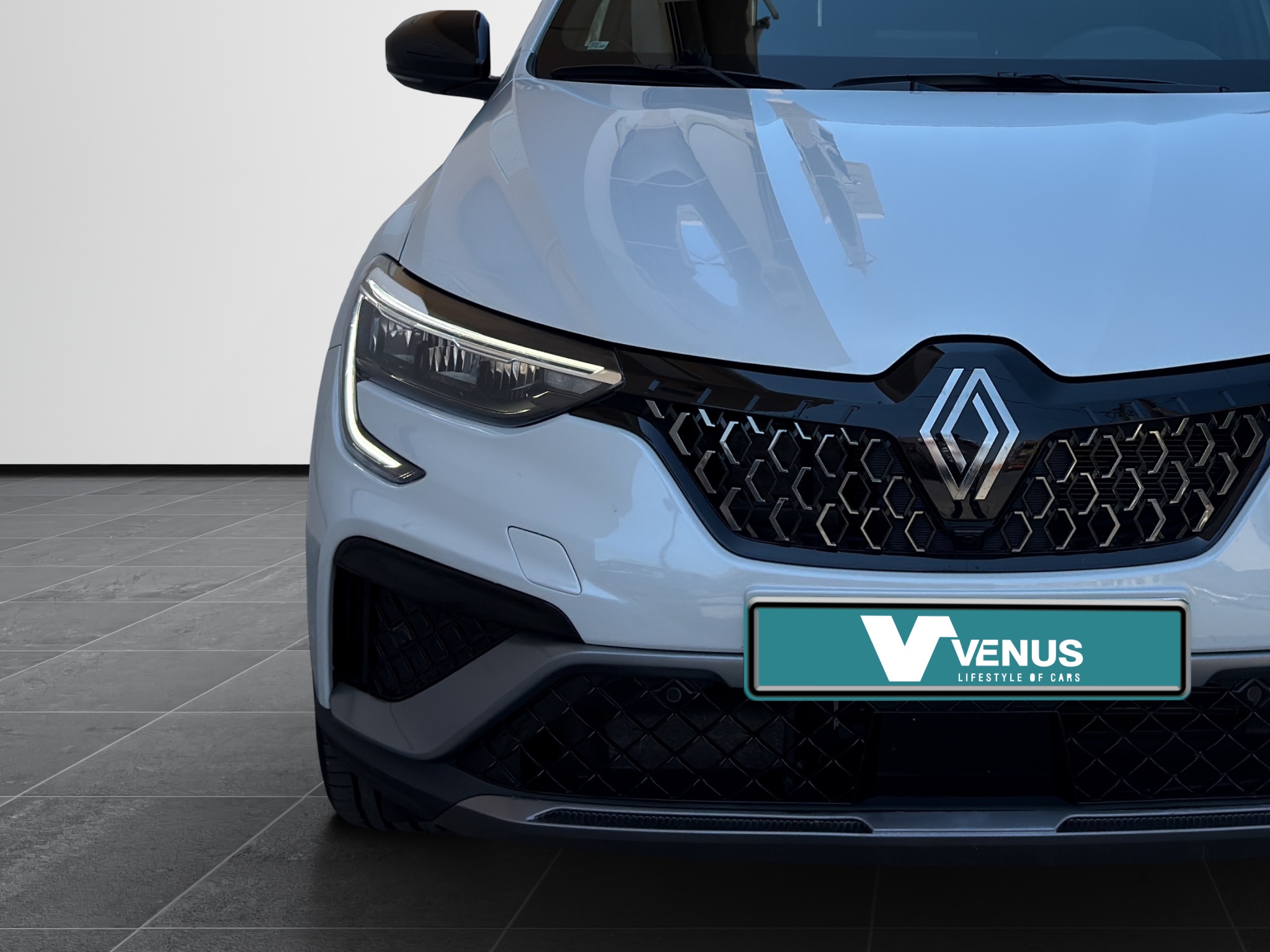 Renault Arkana Alpine Esprit Conquest Hybrid Automatic  2024 - 9