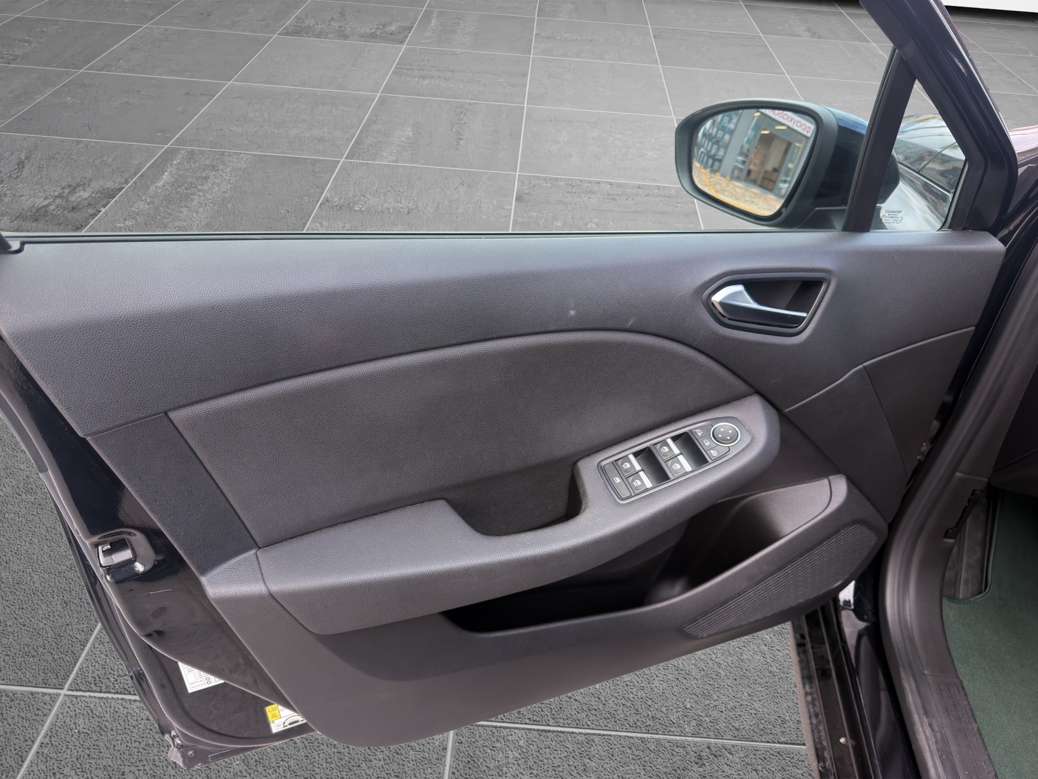 Renault Clio TCE Zen 100 Start-Stop 2020 - 14