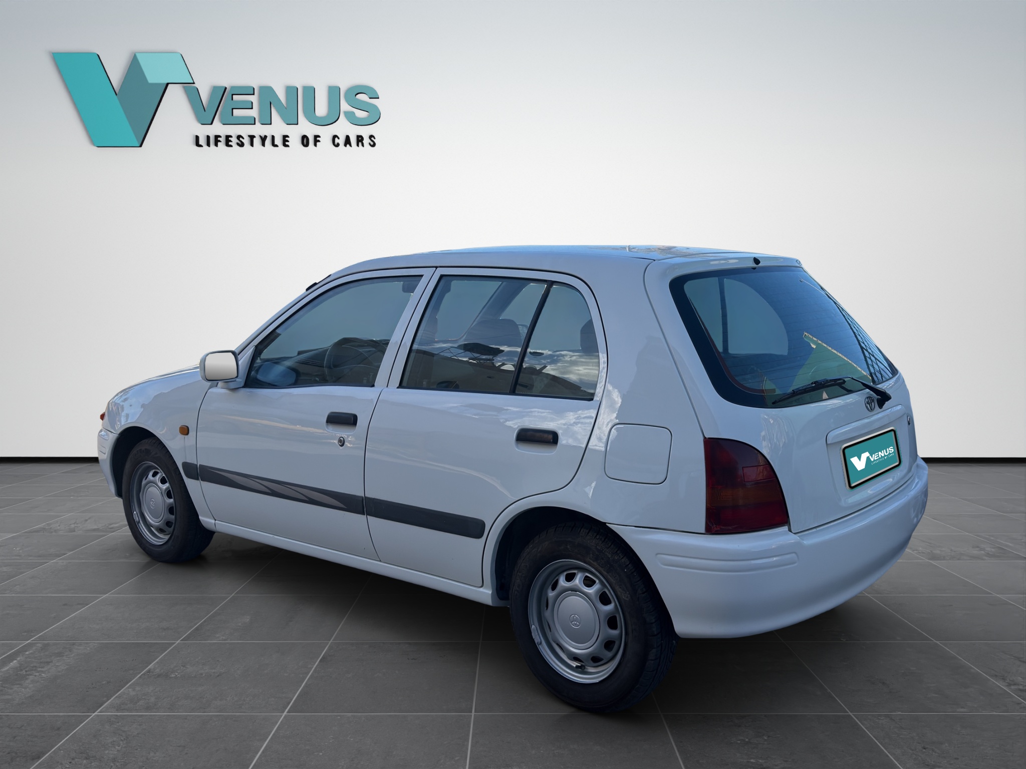 Toyota Starlet 1.3 EPI 1997 - 3