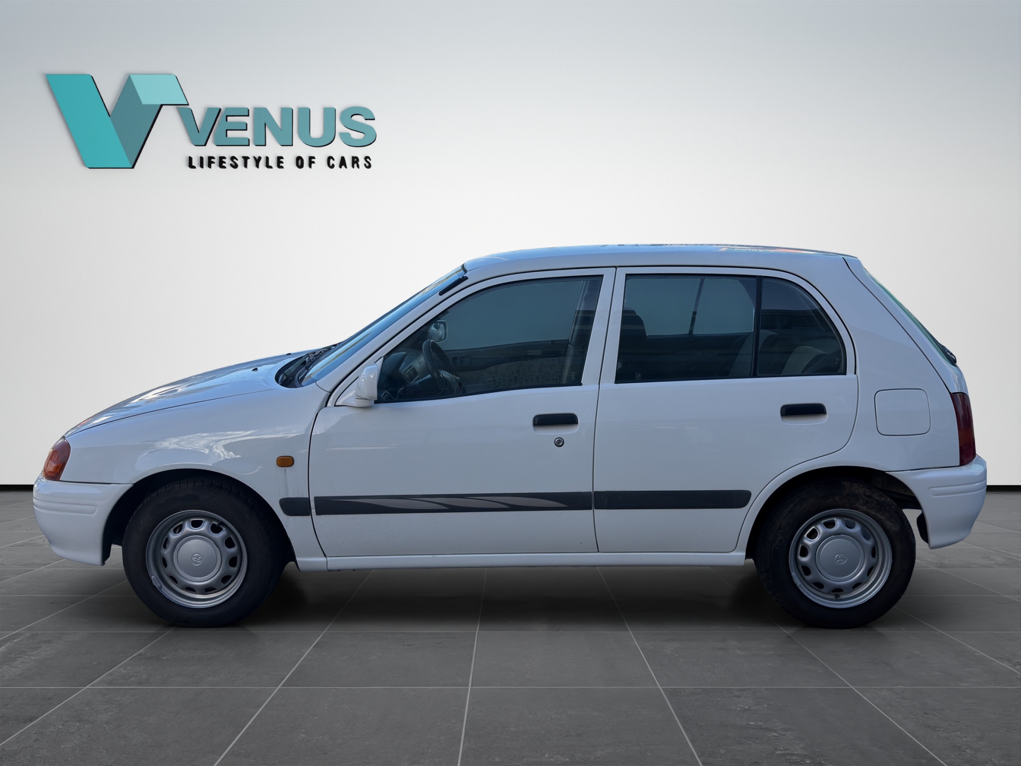 Toyota Starlet 1.3 EPI 1997 - 8