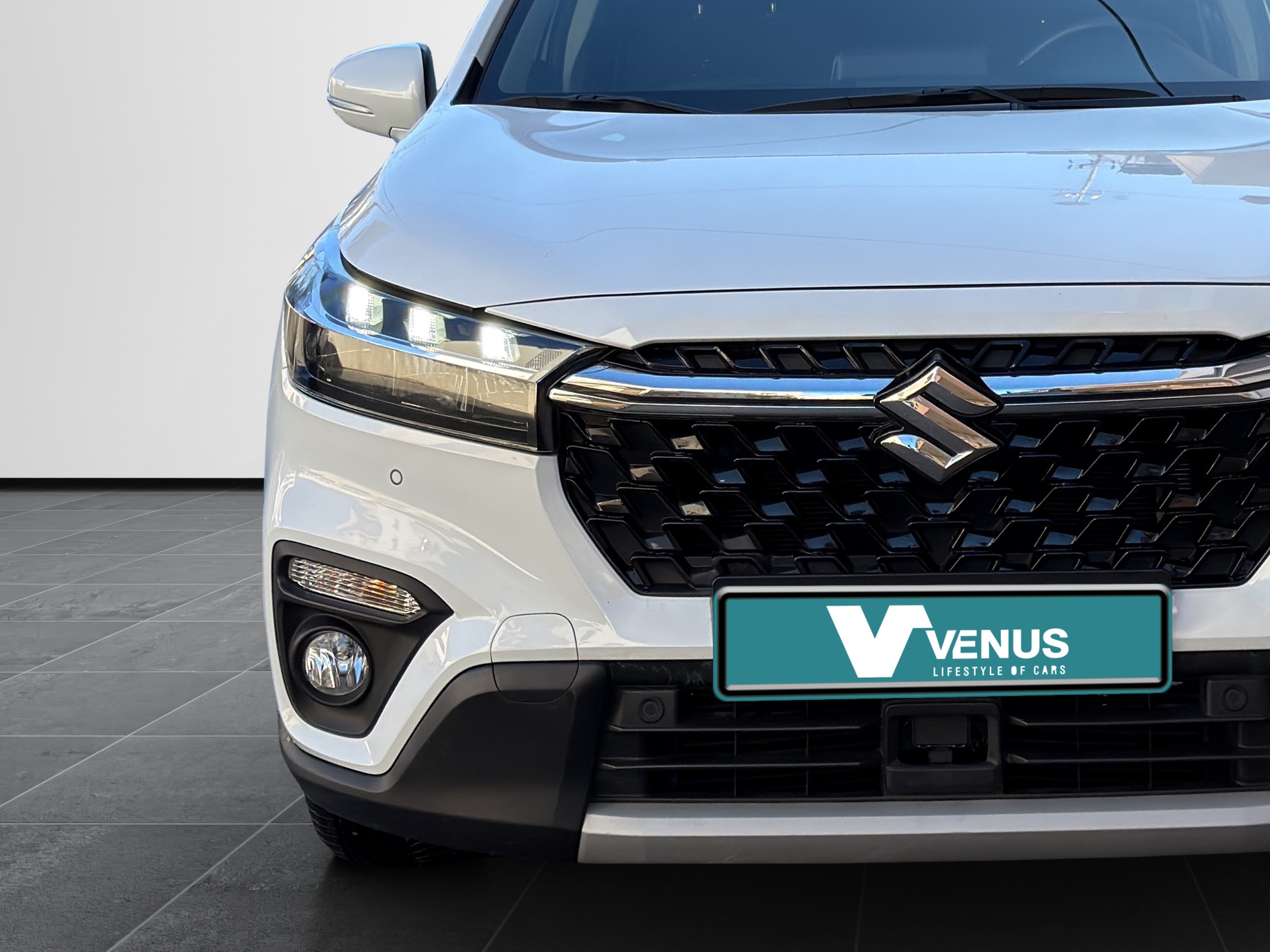 Suzuki SX4 S-Cross Strong Hybrid Automatic GL+ 2022 - 9