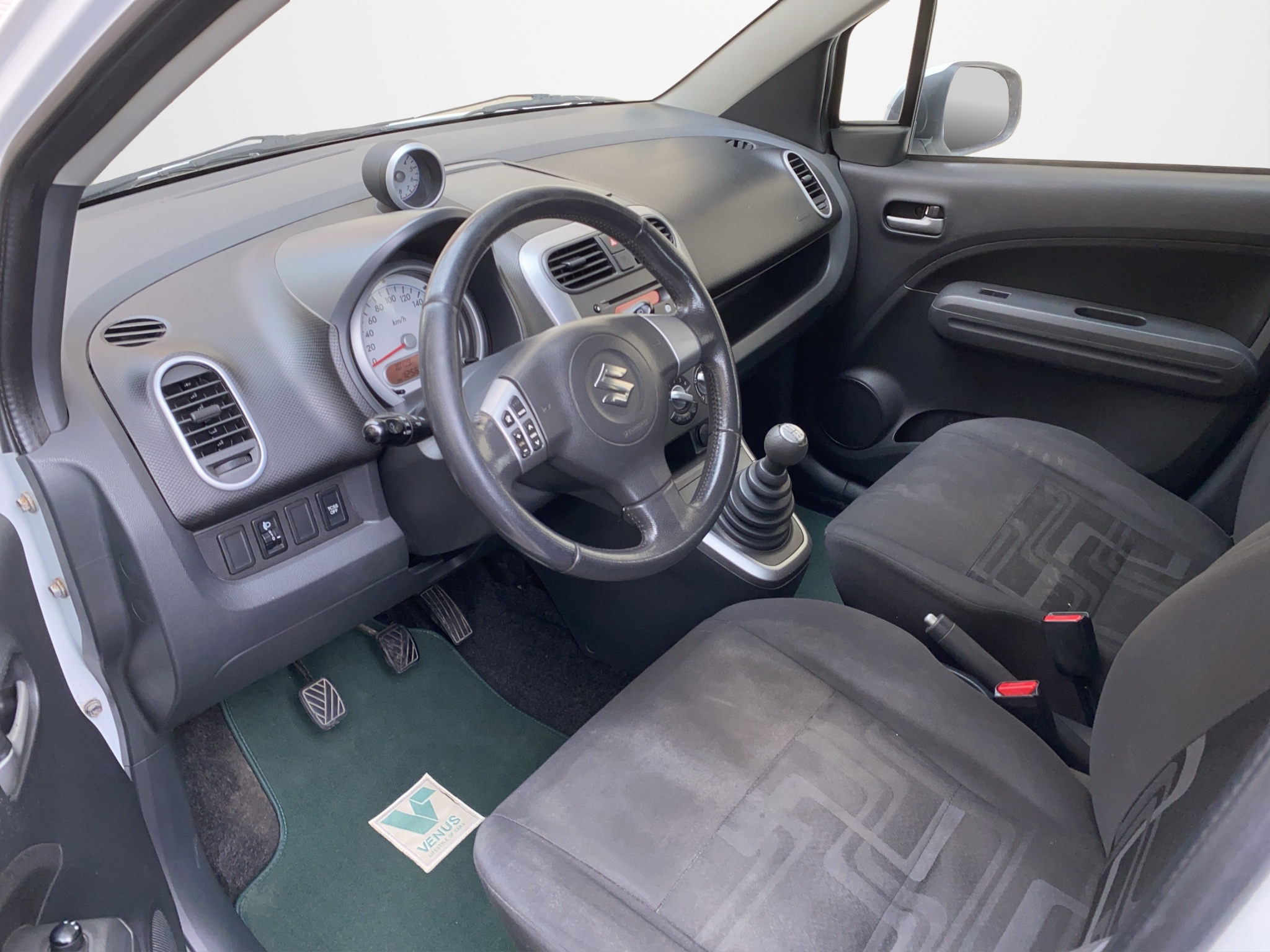 Suzuki Splash 1.2 2012 - 11