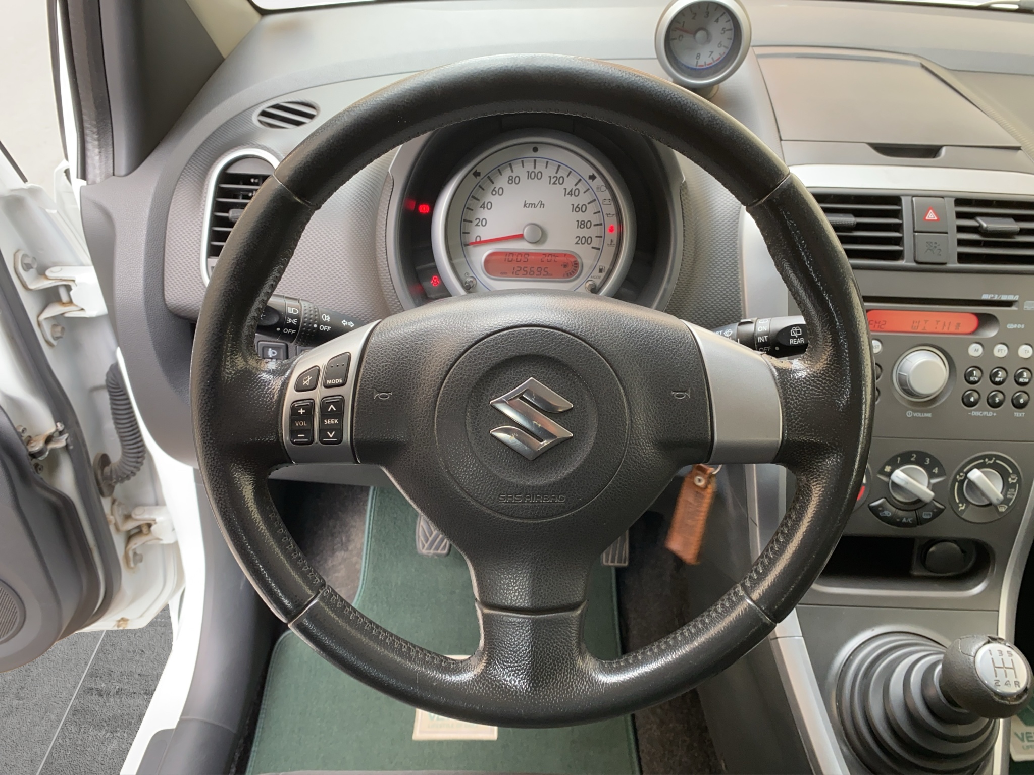 Suzuki Splash 1.2 2012 - 12