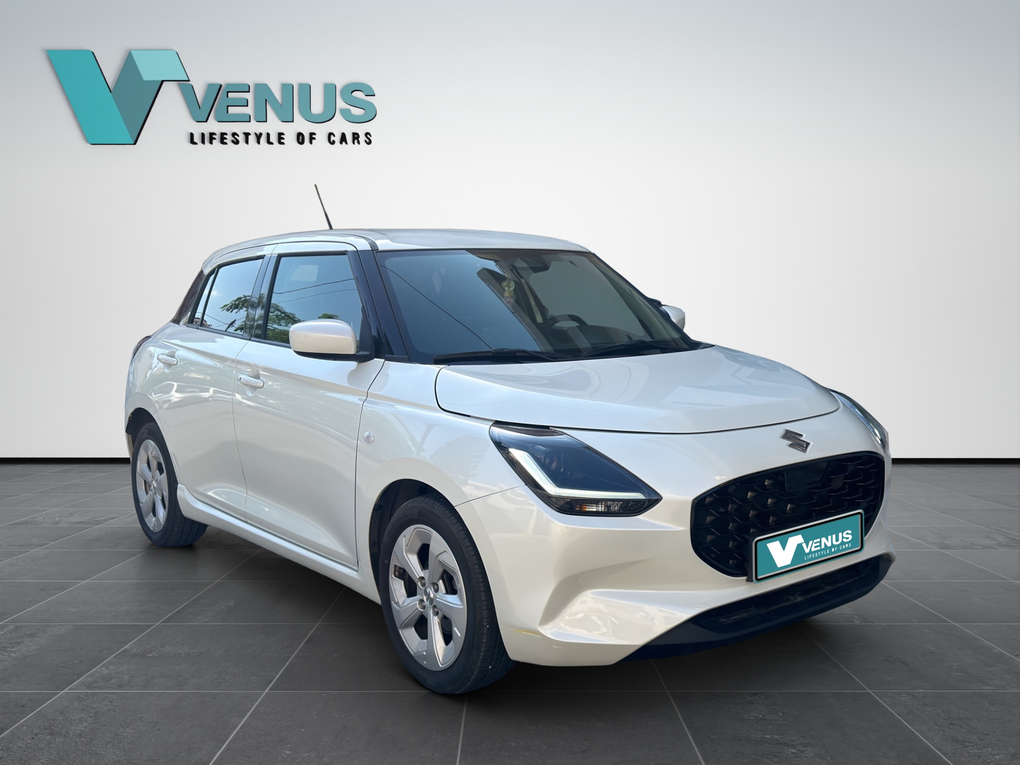 Suzuki Swift Hybrid CVT Automatic 2025 - 2