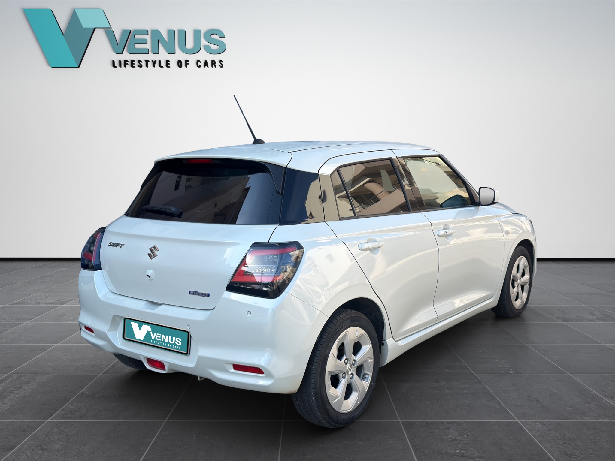Suzuki Swift Hybrid CVT Automatic 2025 - 4