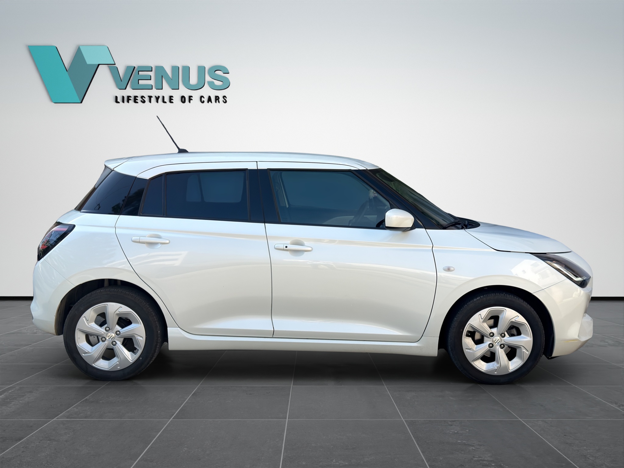 Suzuki Swift Hybrid CVT Automatic 2025 - 7