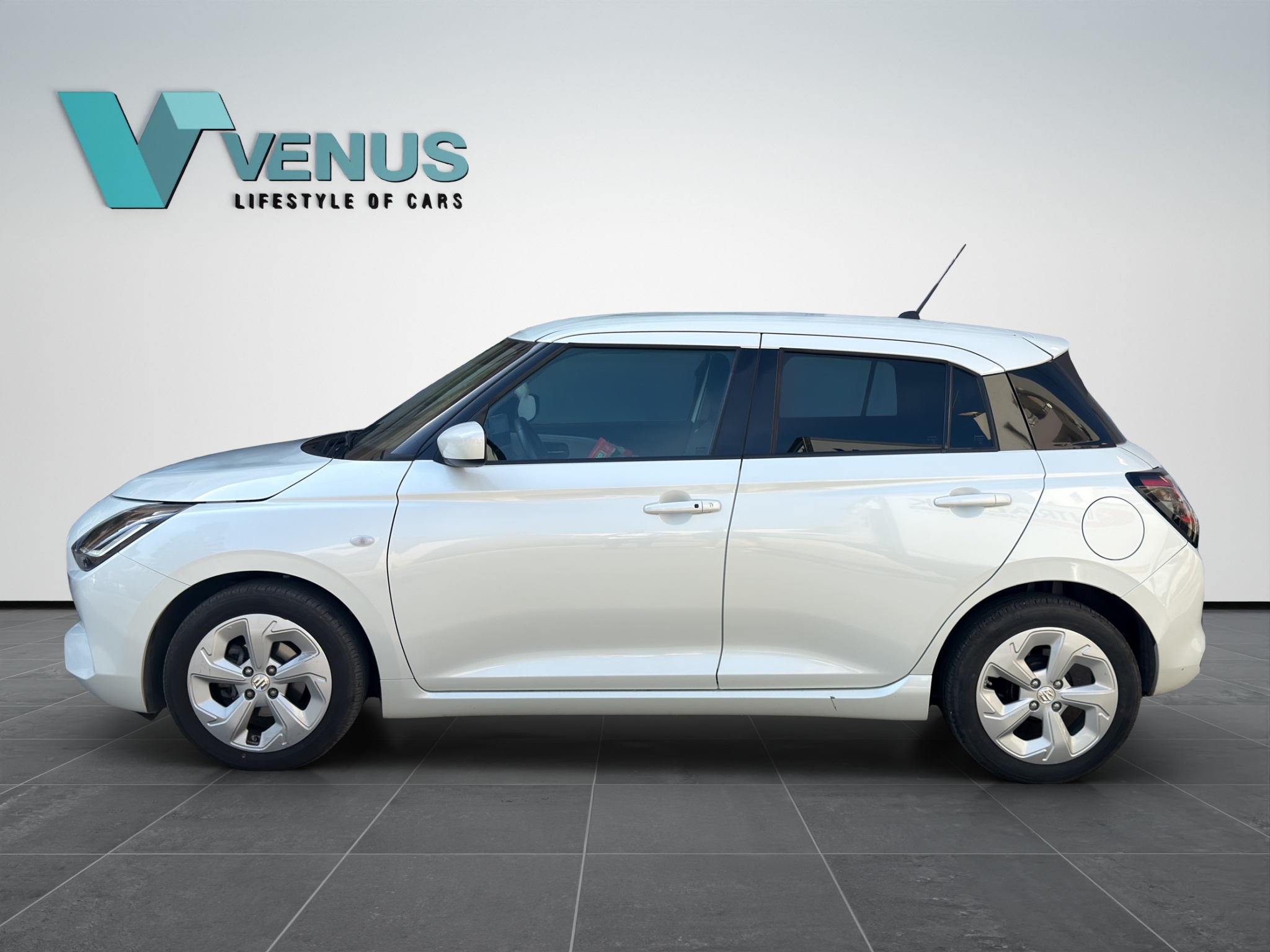 Suzuki Swift Hybrid CVT Automatic 2025 - 8