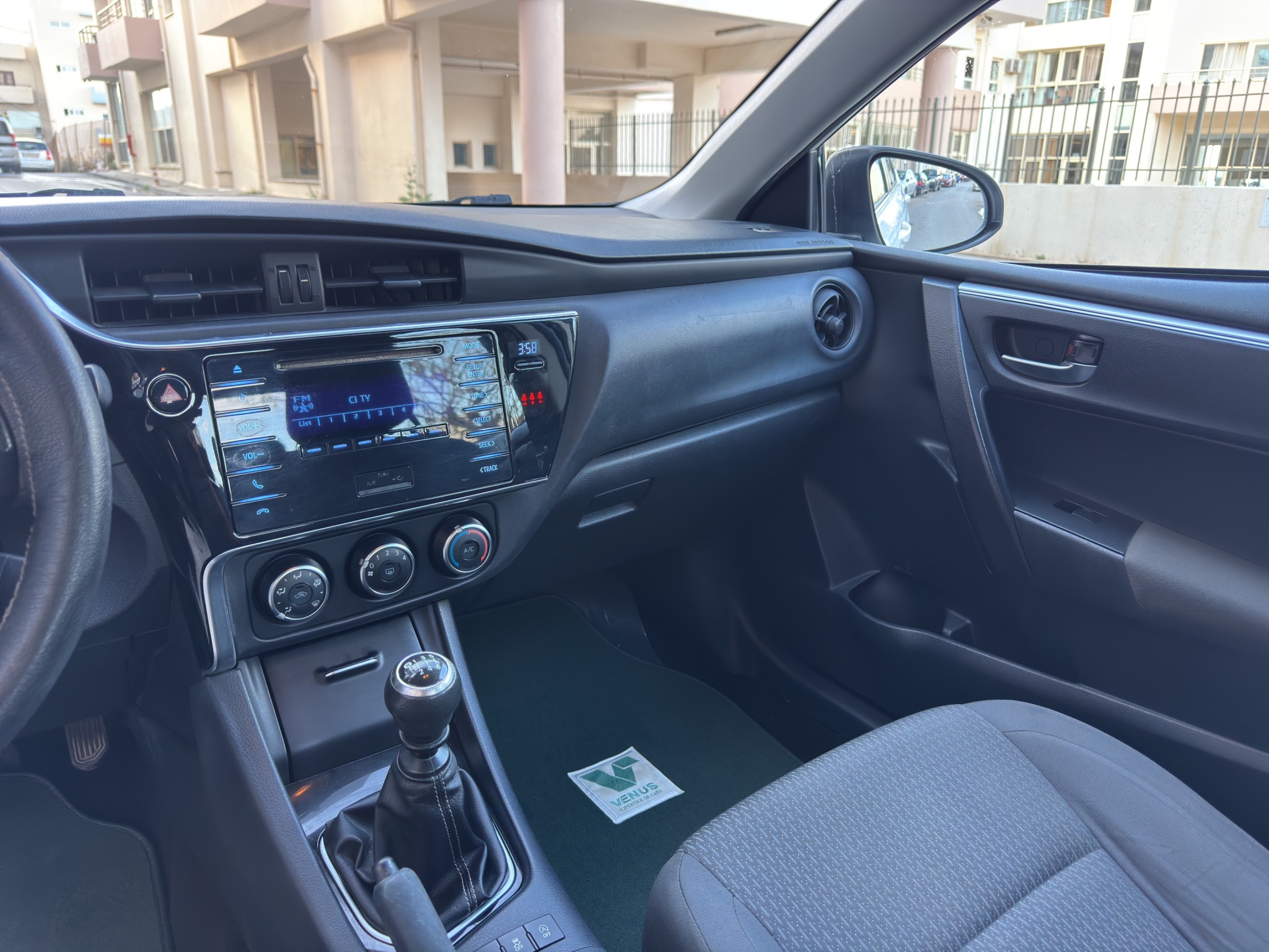 Toyota Corolla 1.4 D-4D Diesel 2018  - 18