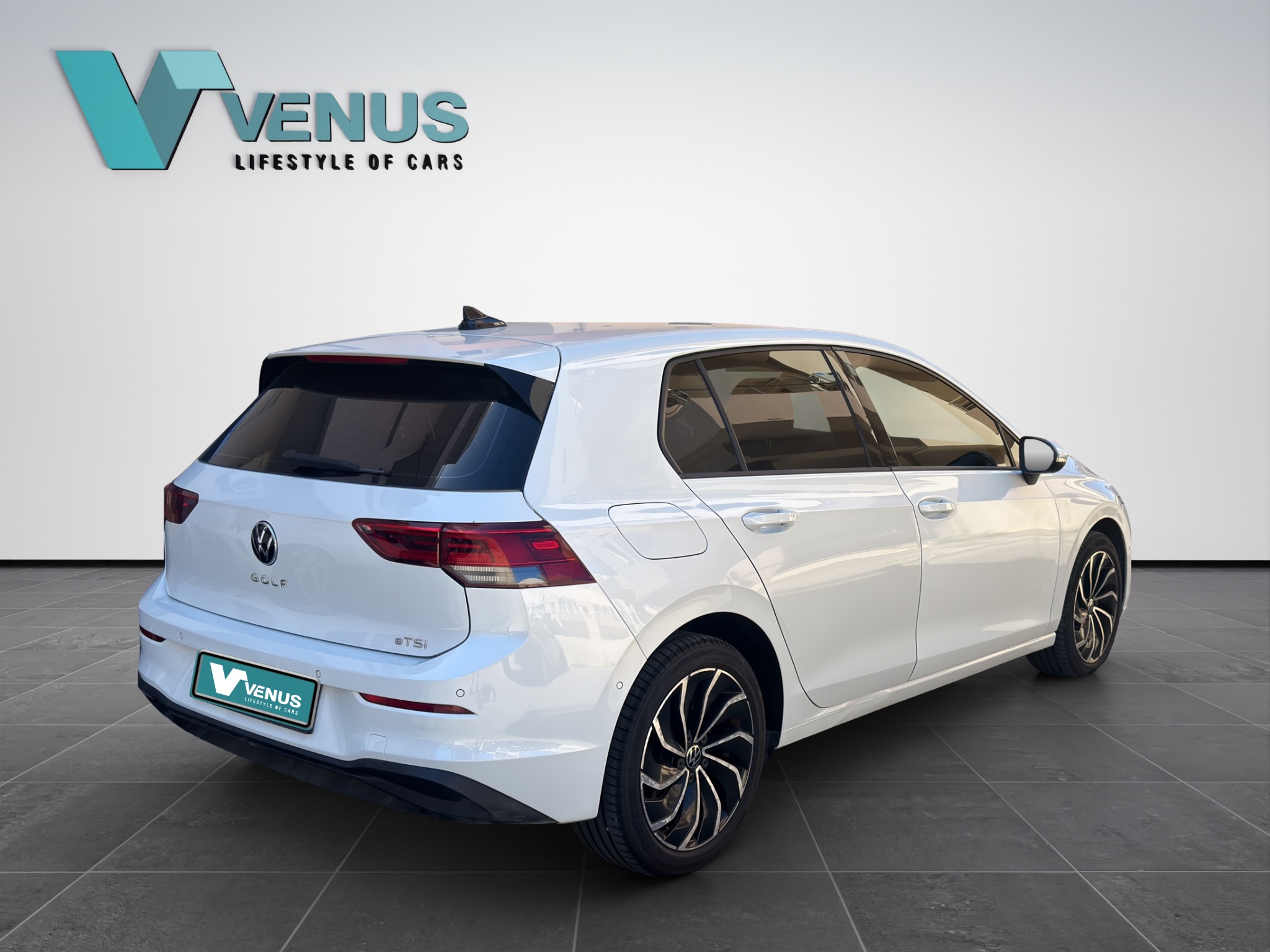 VW Golf VIII 1.0 eTSI DSG Mild Hybrid Automatic 2021 - 4