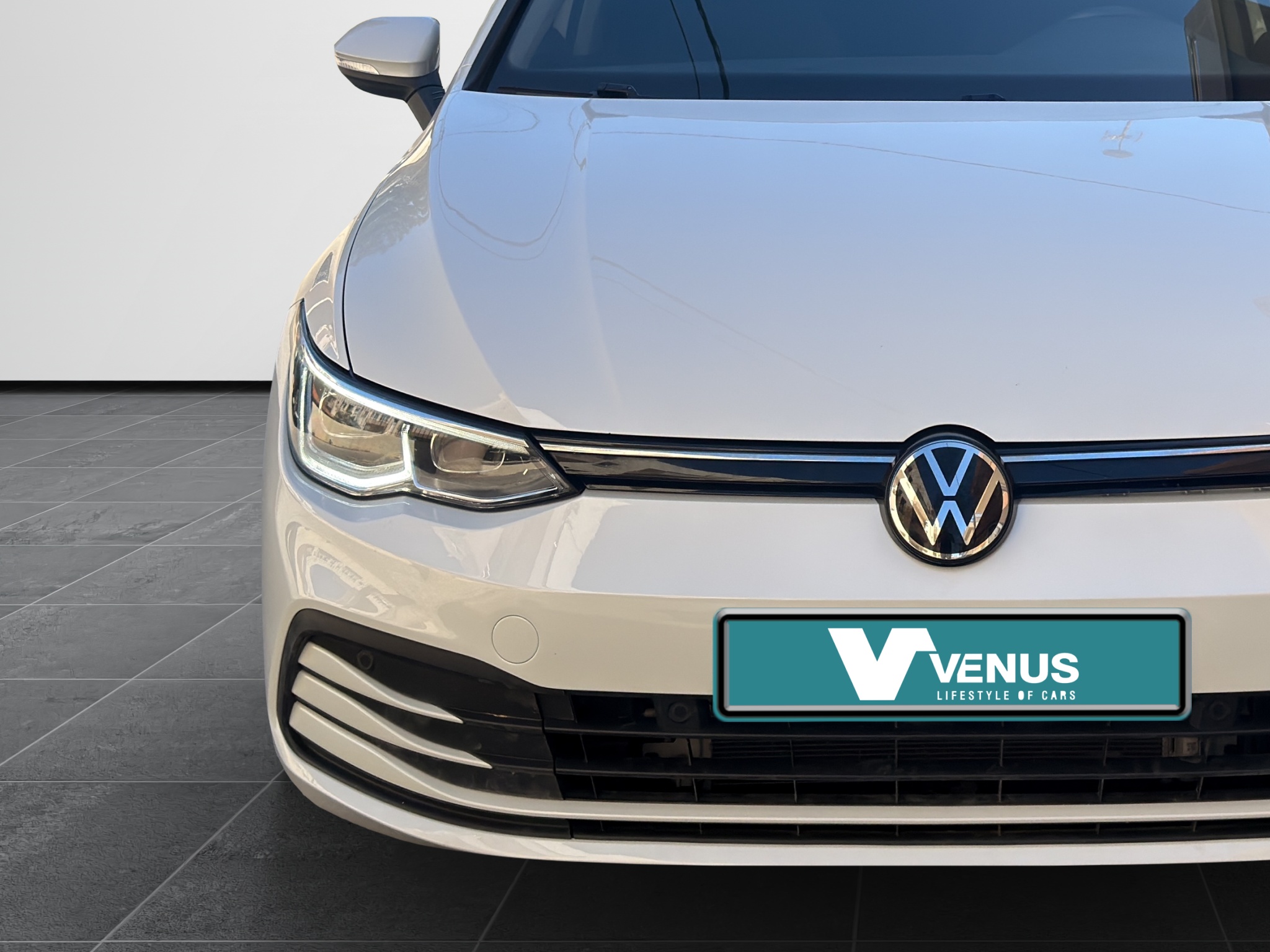 VW Golf VIII 1.0 eTSI DSG Mild Hybrid Automatic 2021 - 9