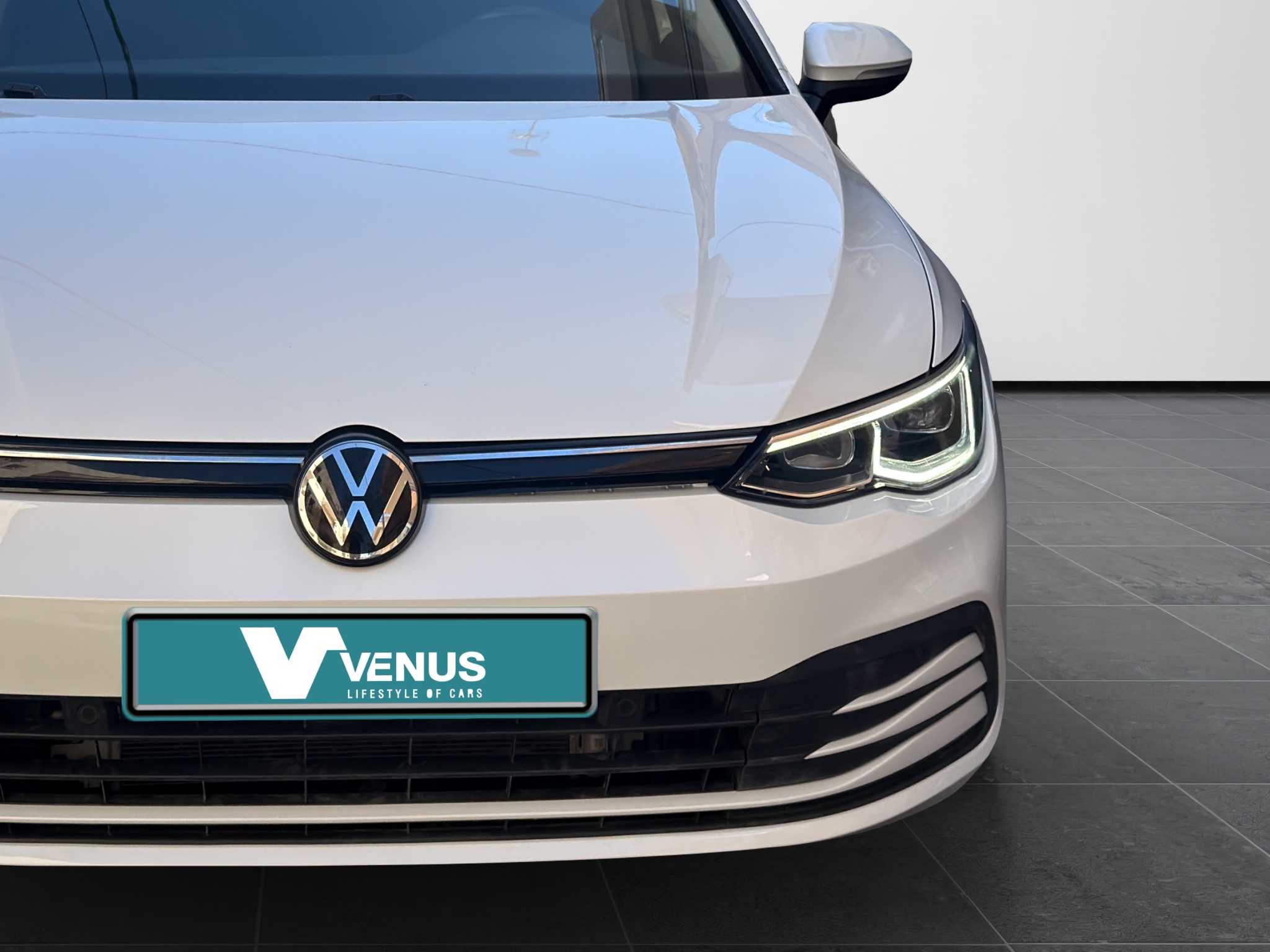 VW Golf VIII 1.0 eTSI DSG Mild Hybrid Automatic 2021 - 10