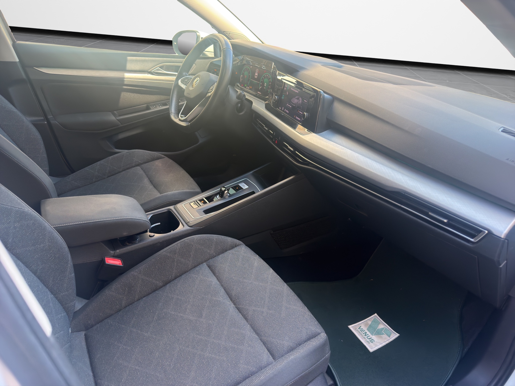 VW Golf VIII 1.0 eTSI DSG Mild Hybrid Automatic 2021 - 19