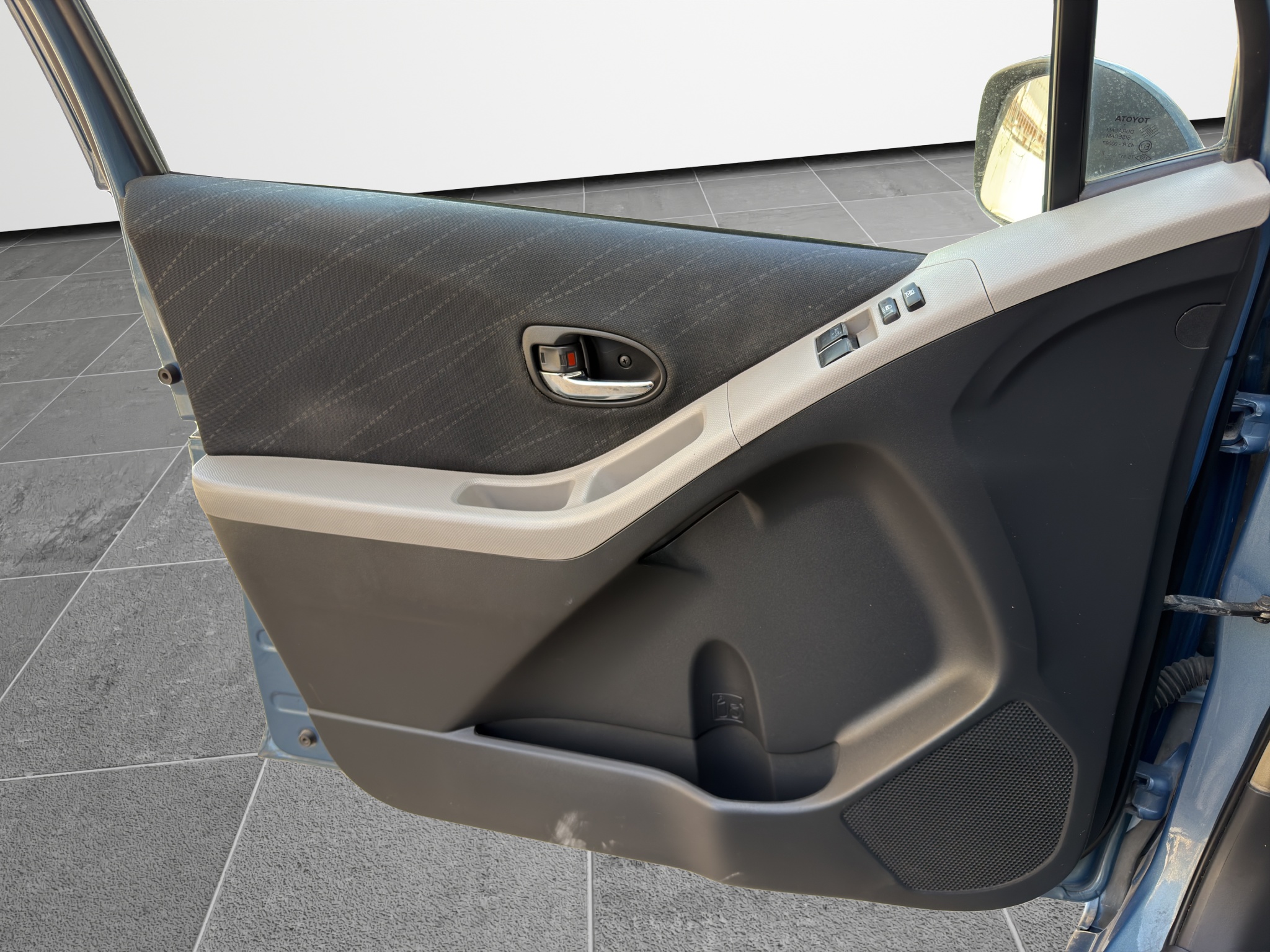 Toyota Yaris D-4D Automatic Diesel 2007 - 14