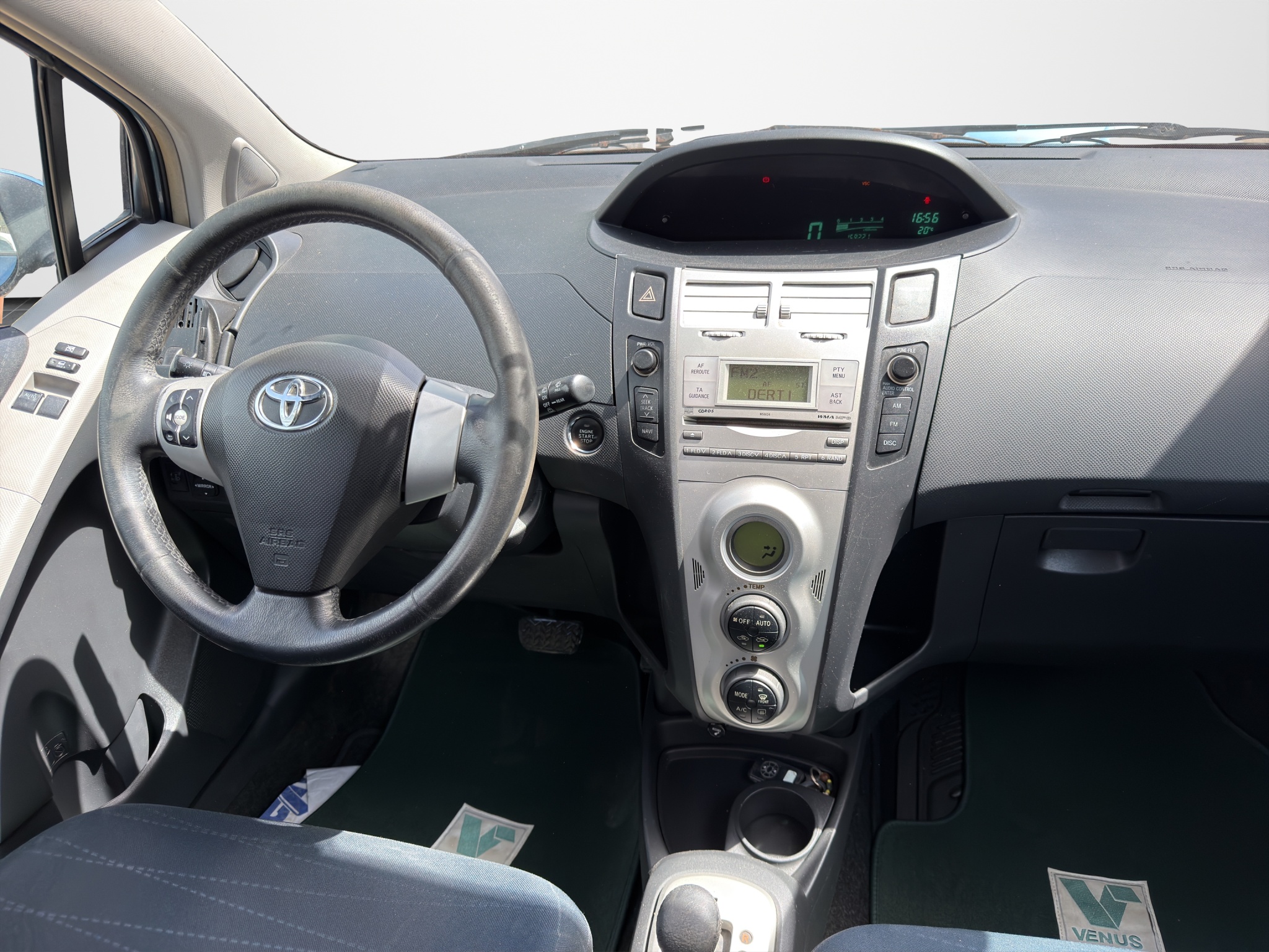 Toyota Yaris D-4D Automatic Diesel 2007 - 17