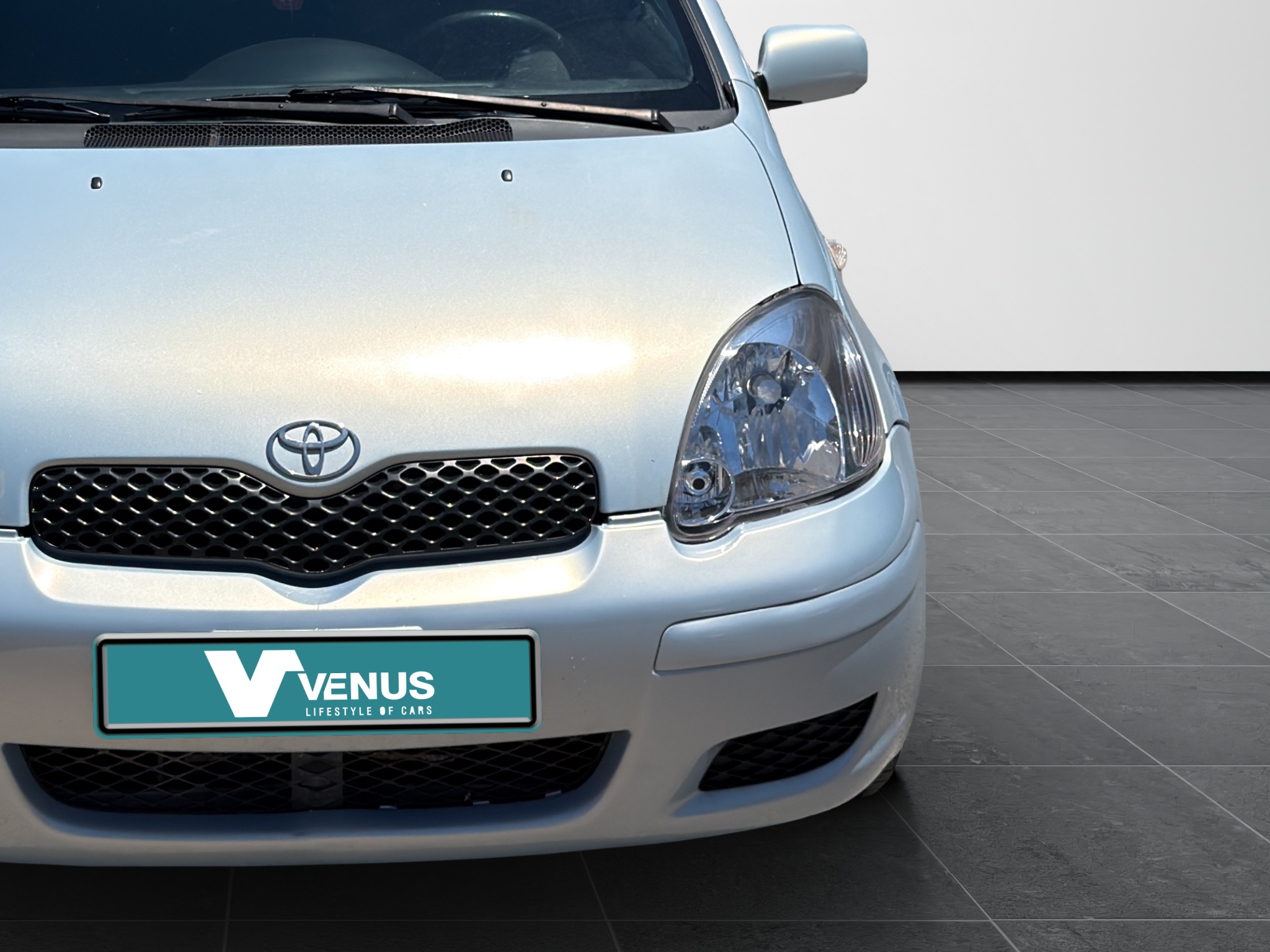 Toyota Yaris 1.3 2003 - 10