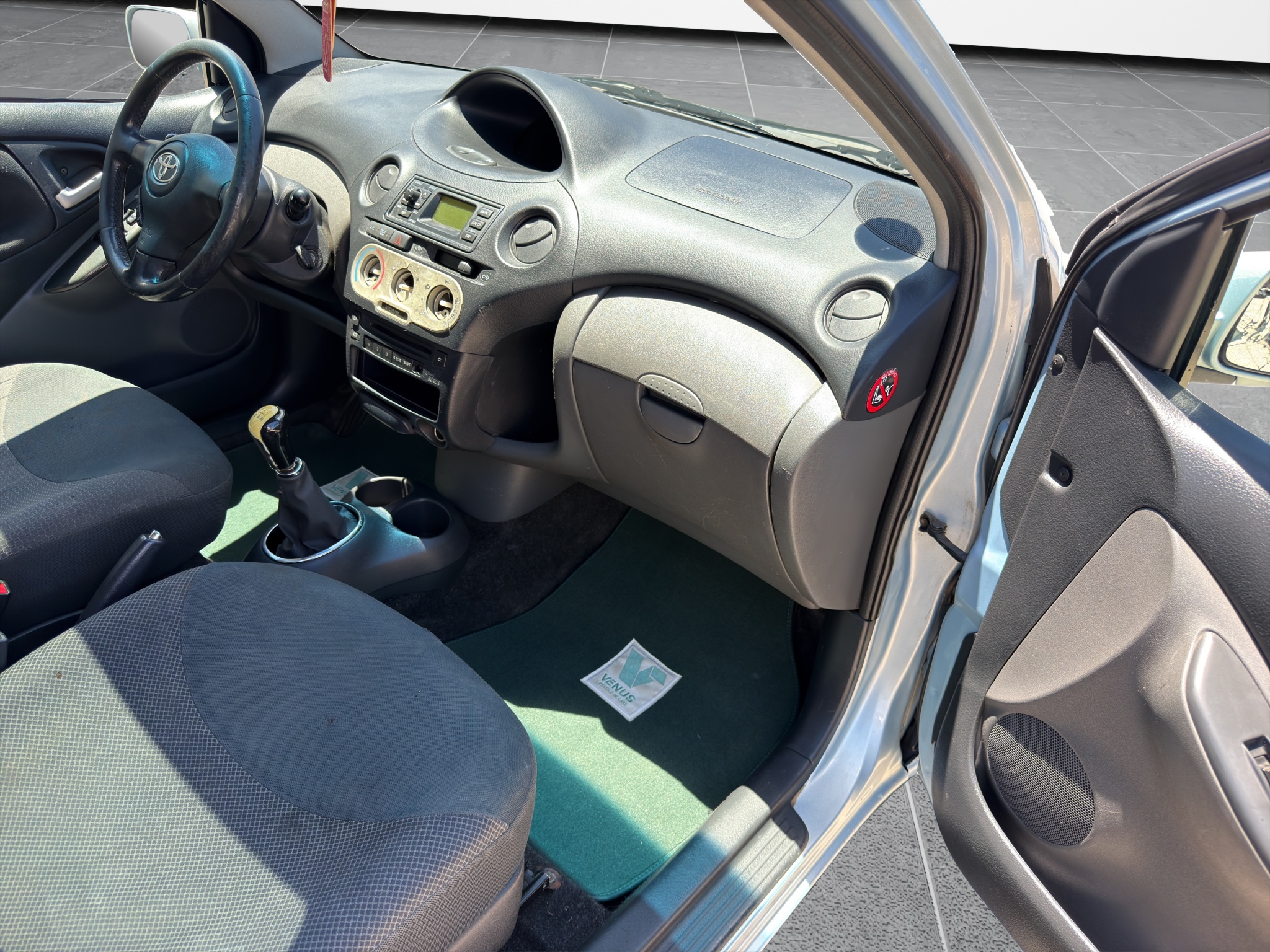 Toyota Yaris 1.3 2003 - 18