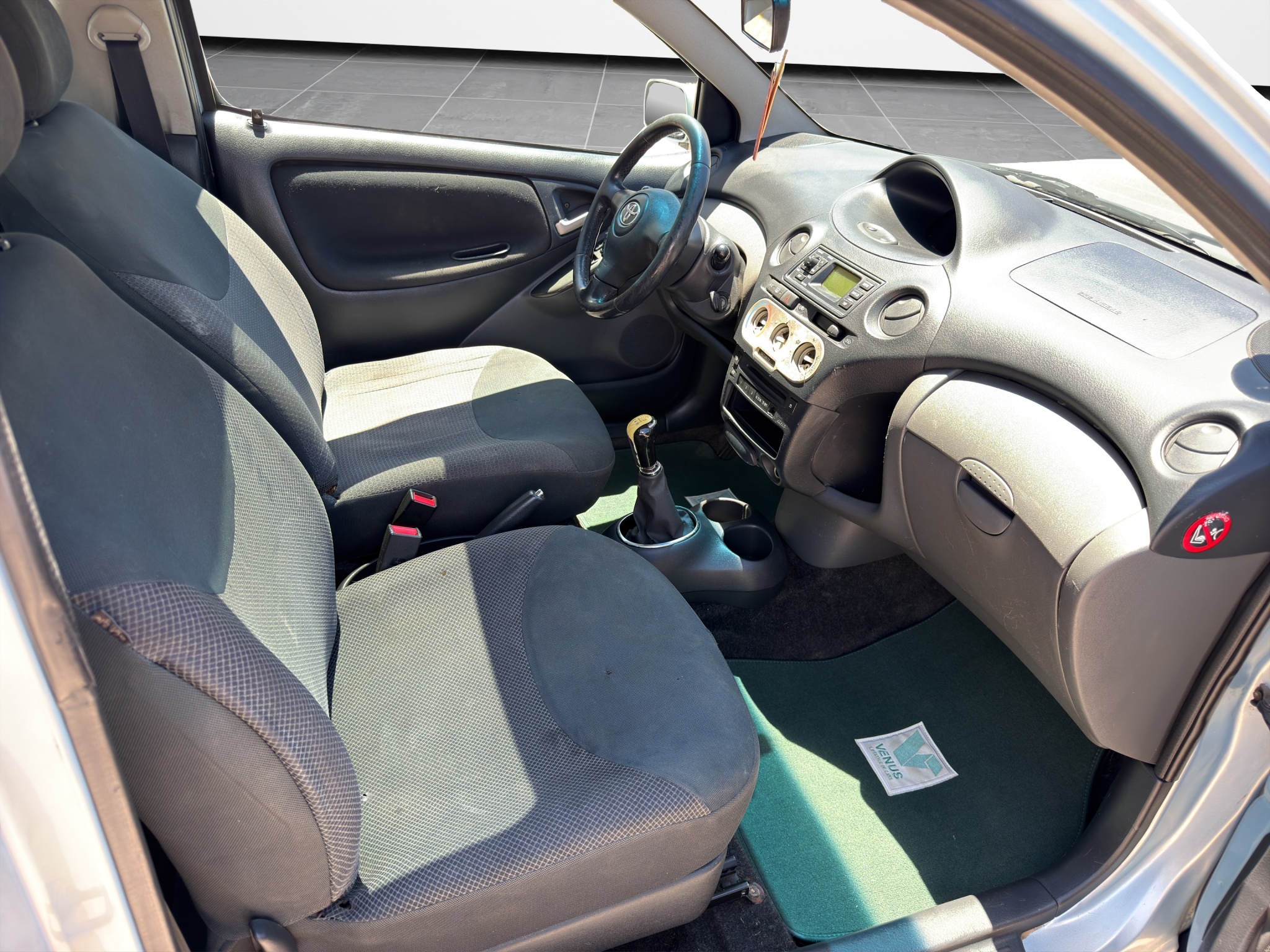 Toyota Yaris 1.3 2003 - 19