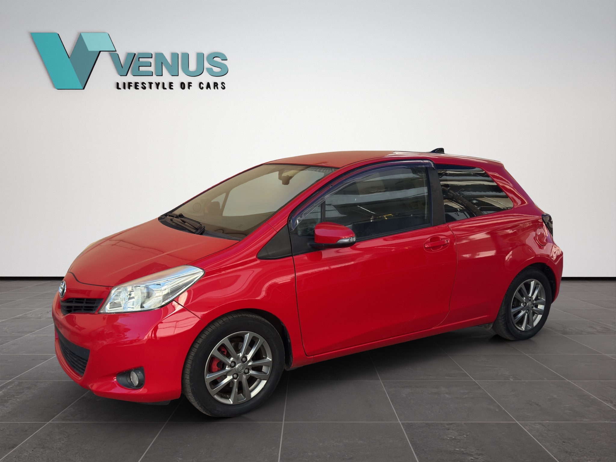 Toyota Yaris Vitz (Made in Japan) Sport Edition 1.0 2012 - 