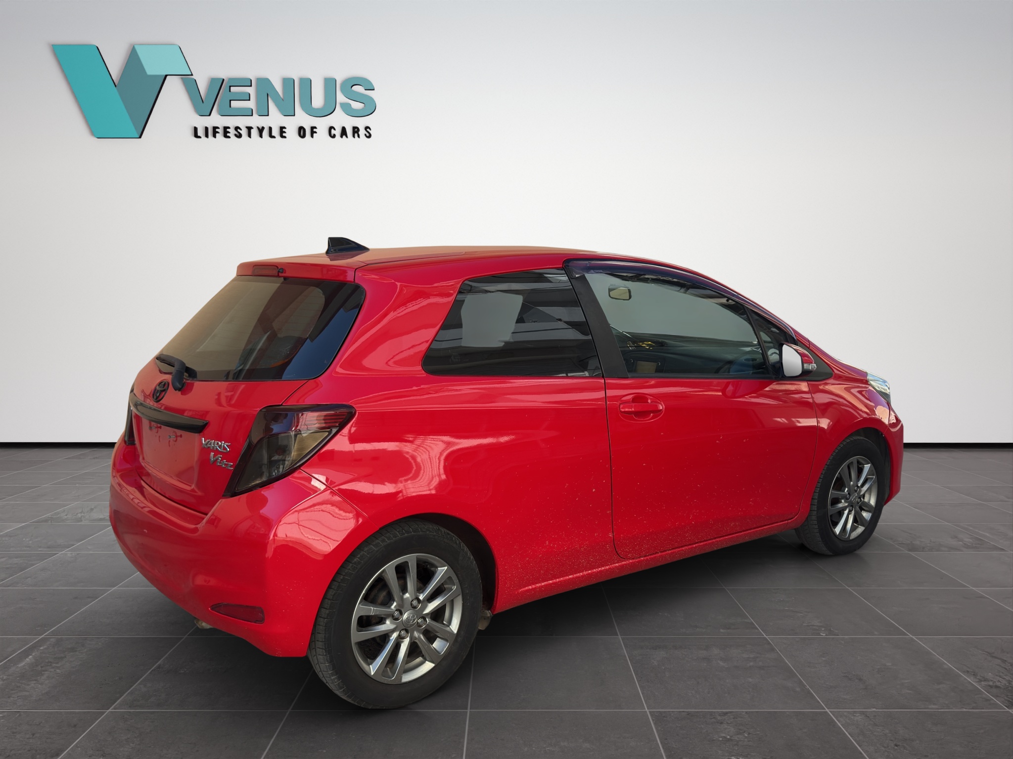 Toyota Yaris Vitz (Made in Japan) Sport Edition 1.0 2012 - 4