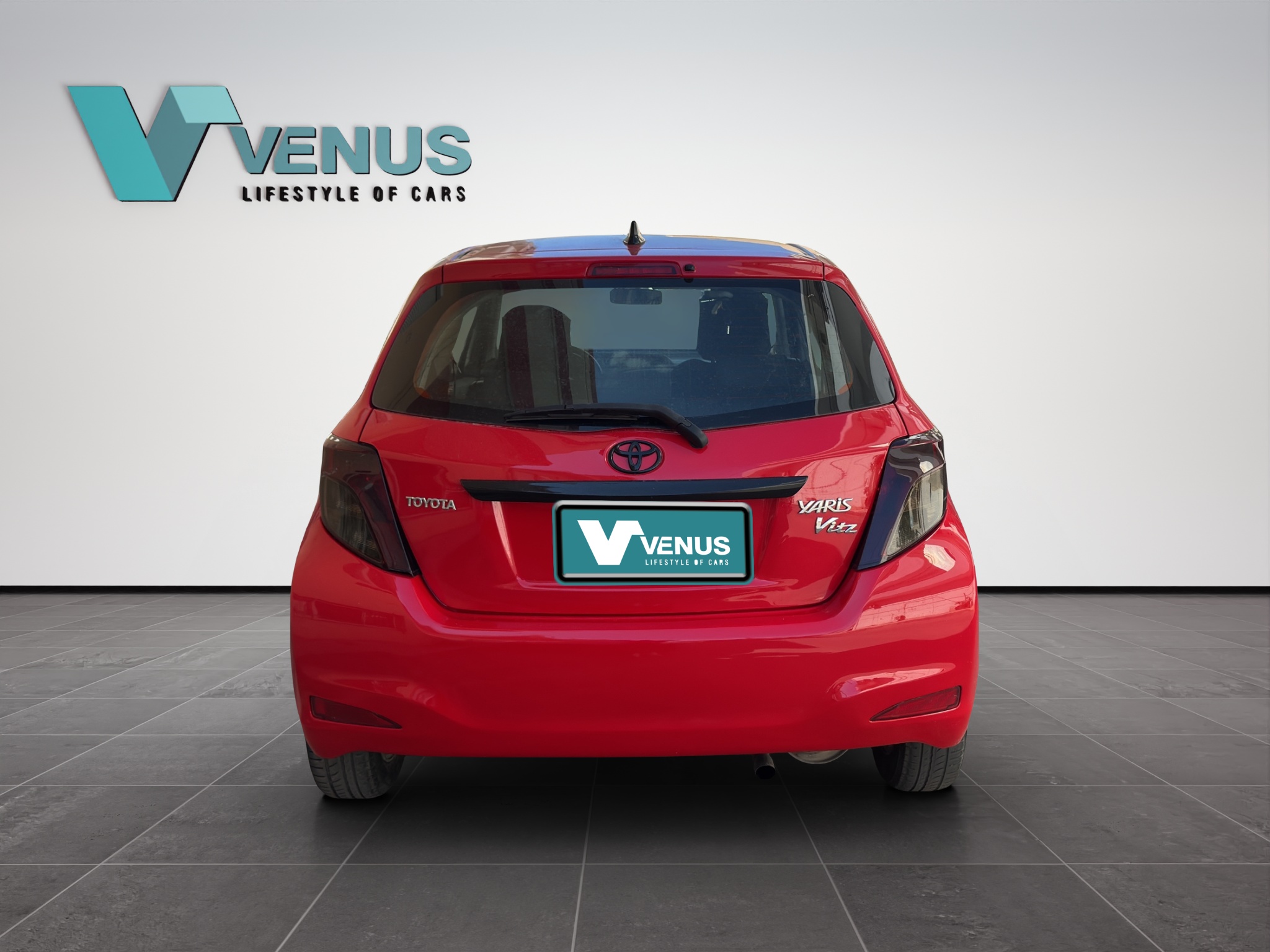 Toyota Yaris Vitz (Made in Japan) Sport Edition 1.0 2012 - 6