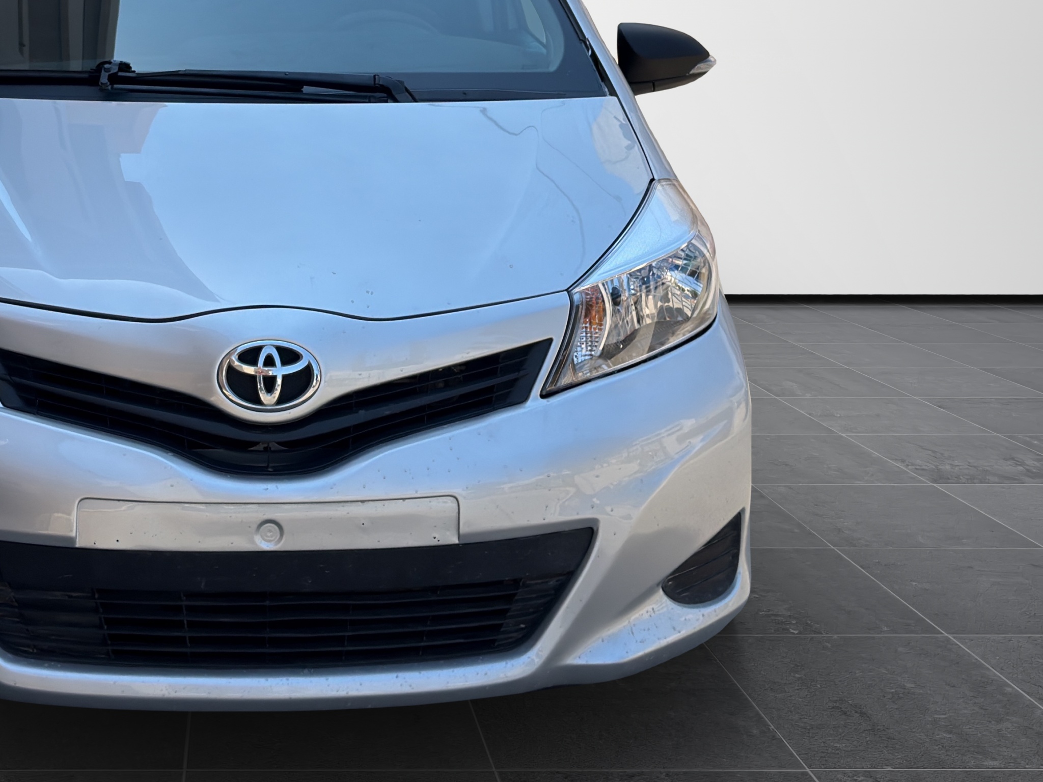 Toyota Yaris 1.0 VVT-i 2012 - 10