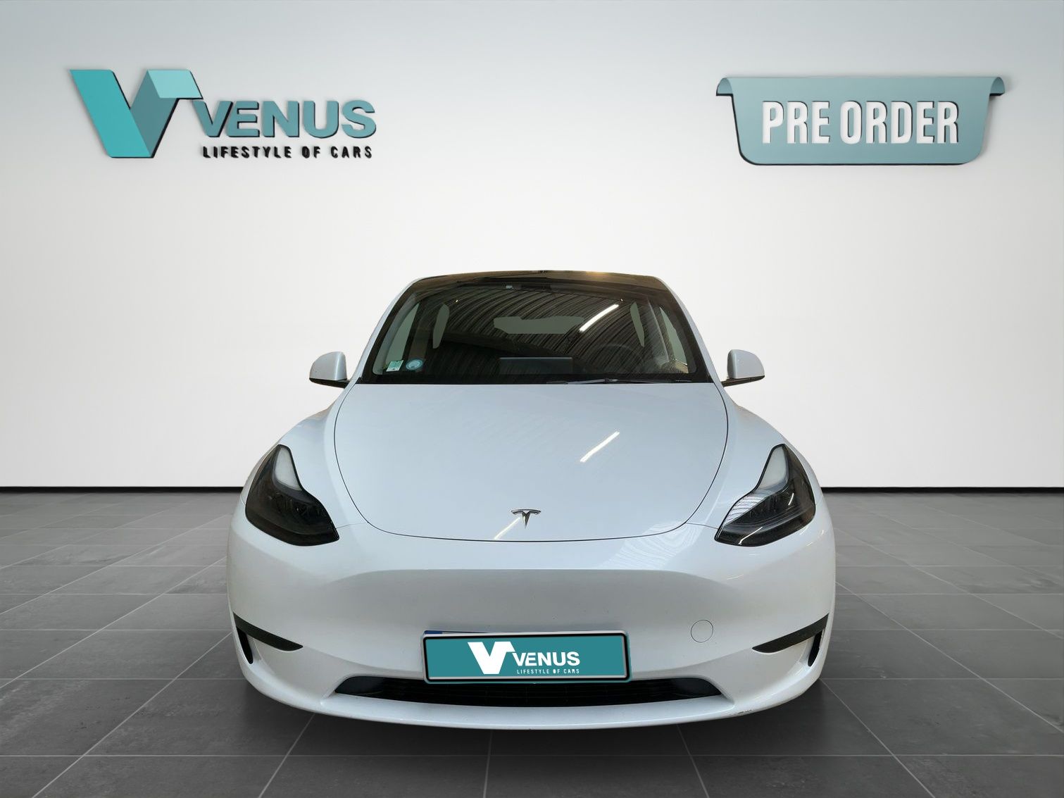 Tesla Model Y Standard Range Electric Automatic 2022 - 2