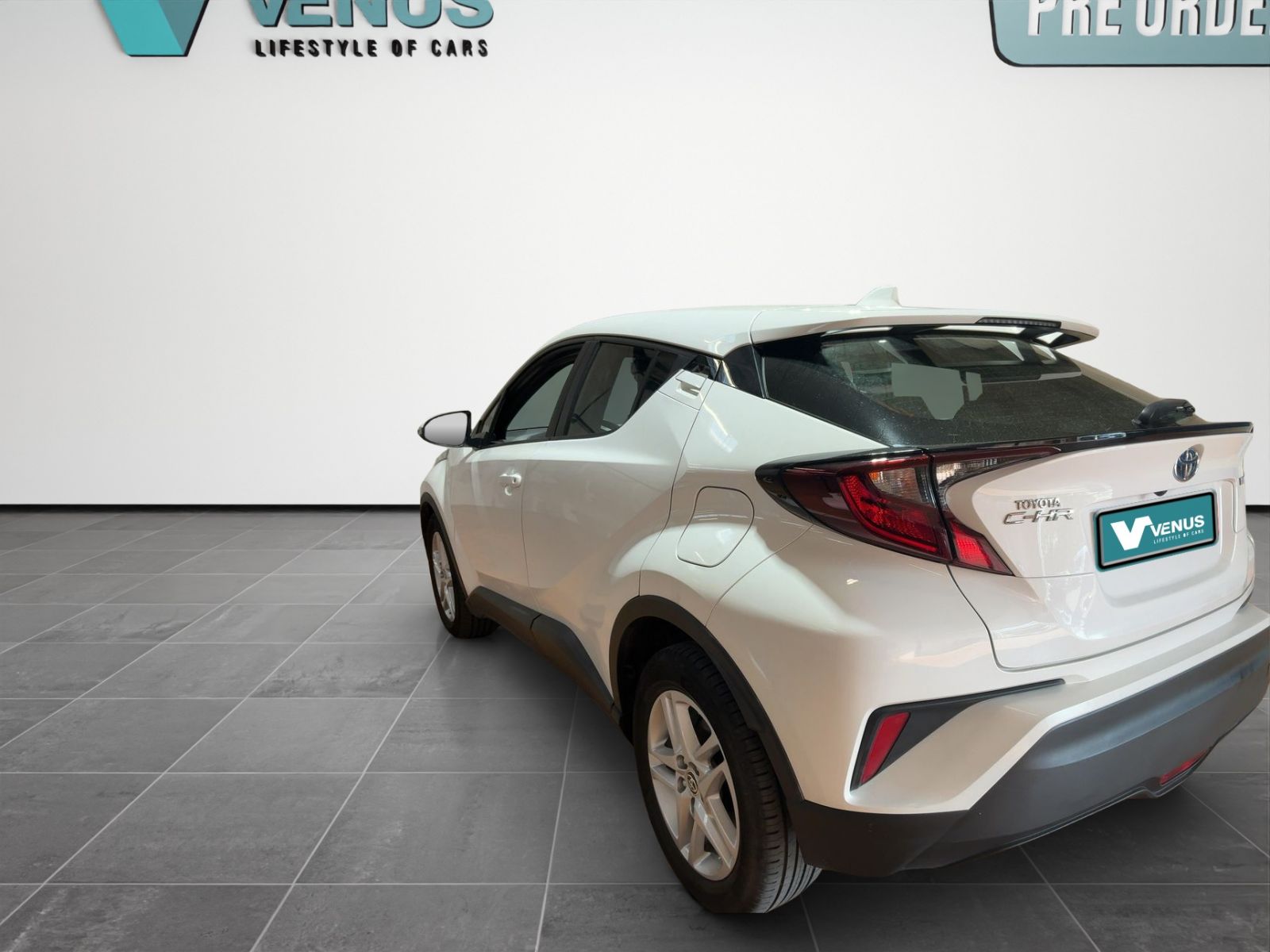Toyota C-HR 1.8 Hybrid Flow Automatic 2023 - 2