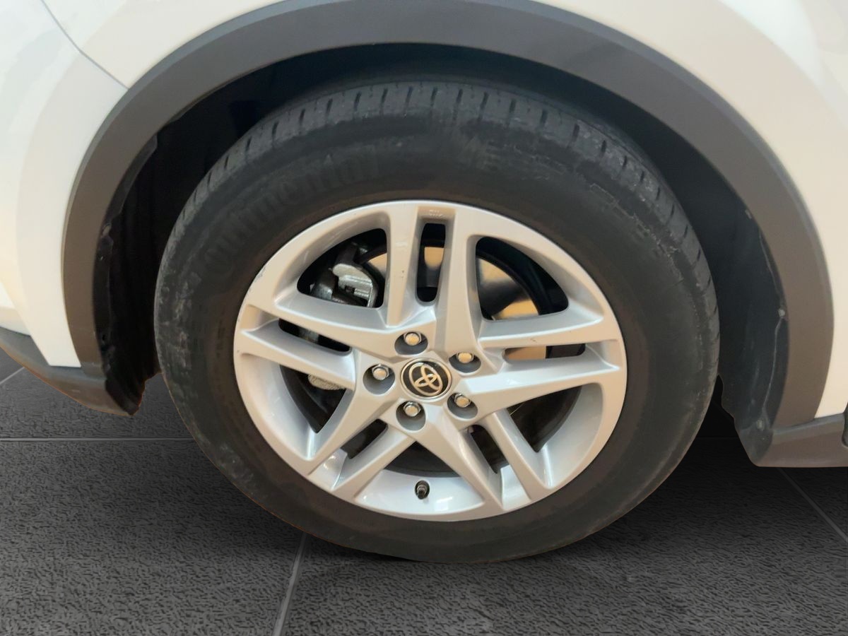 Toyota C-HR 1.8 Hybrid Flow Automatic 2023 - 10